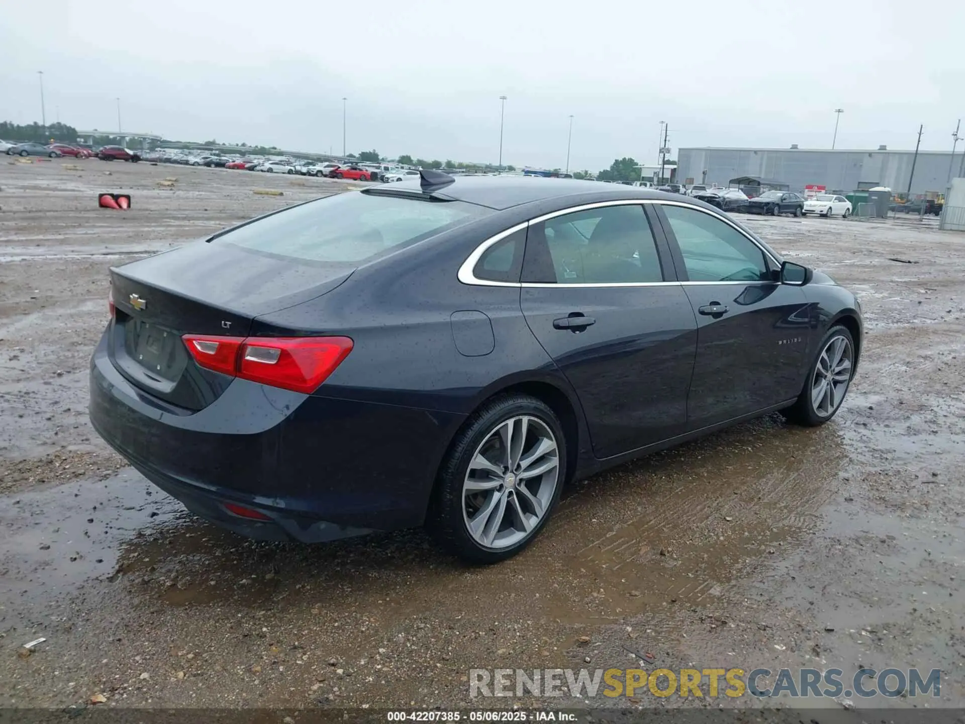 4 Photograph of a damaged car 1G1ZD5ST7PF182361 CHEVROLET MALIBU 2023