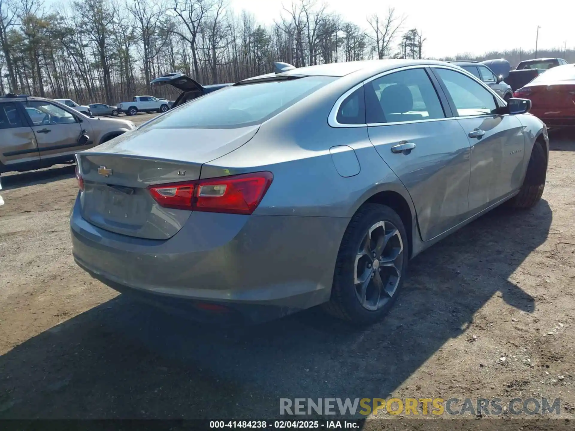 4 Photograph of a damaged car 1G1ZD5ST7PF200499 CHEVROLET MALIBU 2023