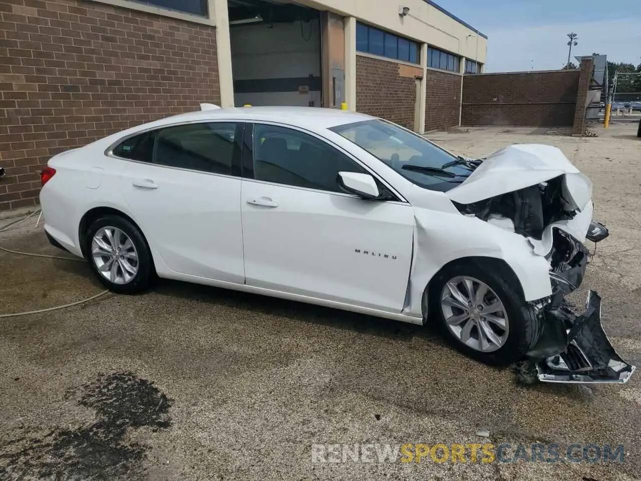 4 Photograph of a damaged car 1G1ZD5ST7PF200762 CHEVROLET MALIBU 2023