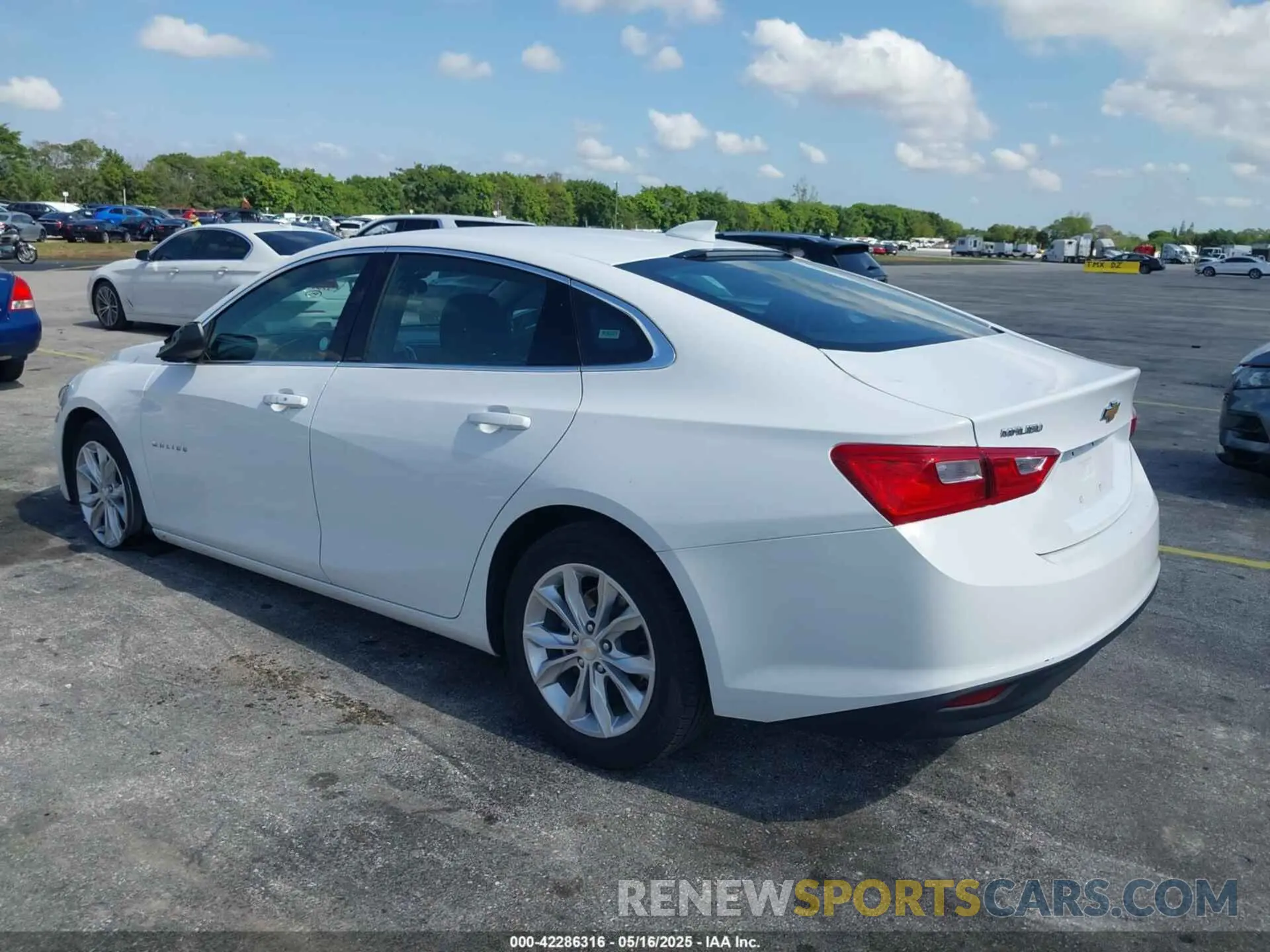 3 Photograph of a damaged car 1G1ZD5ST7PF215214 CHEVROLET MALIBU 2023