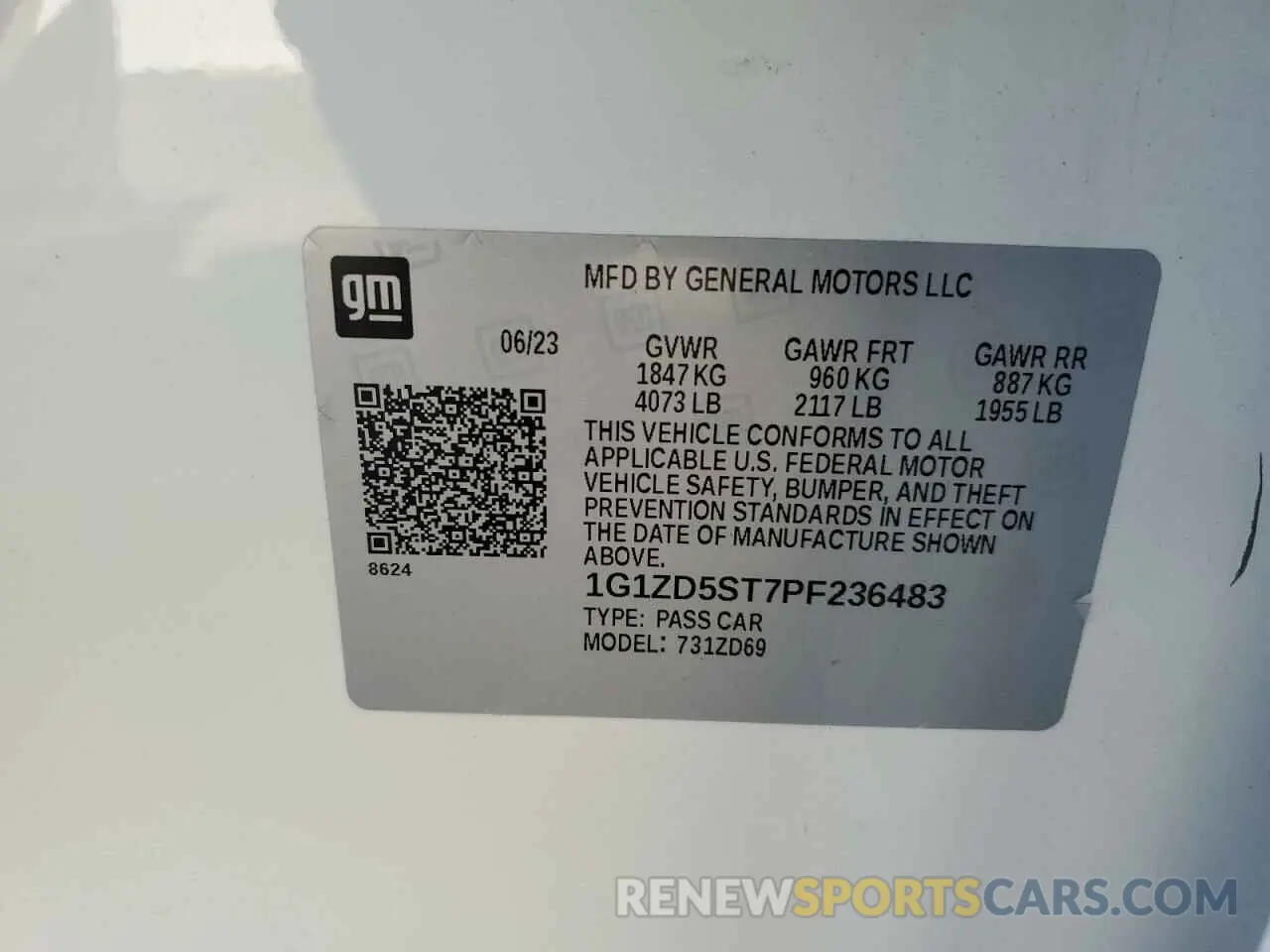 13 Photograph of a damaged car 1G1ZD5ST7PF236483 CHEVROLET MALIBU 2023