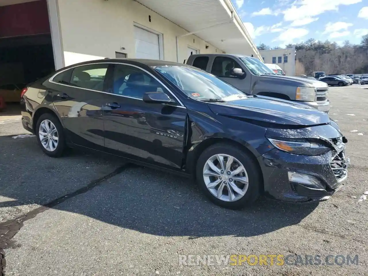 4 Photograph of a damaged car 1G1ZD5ST7PF239089 CHEVROLET MALIBU 2023