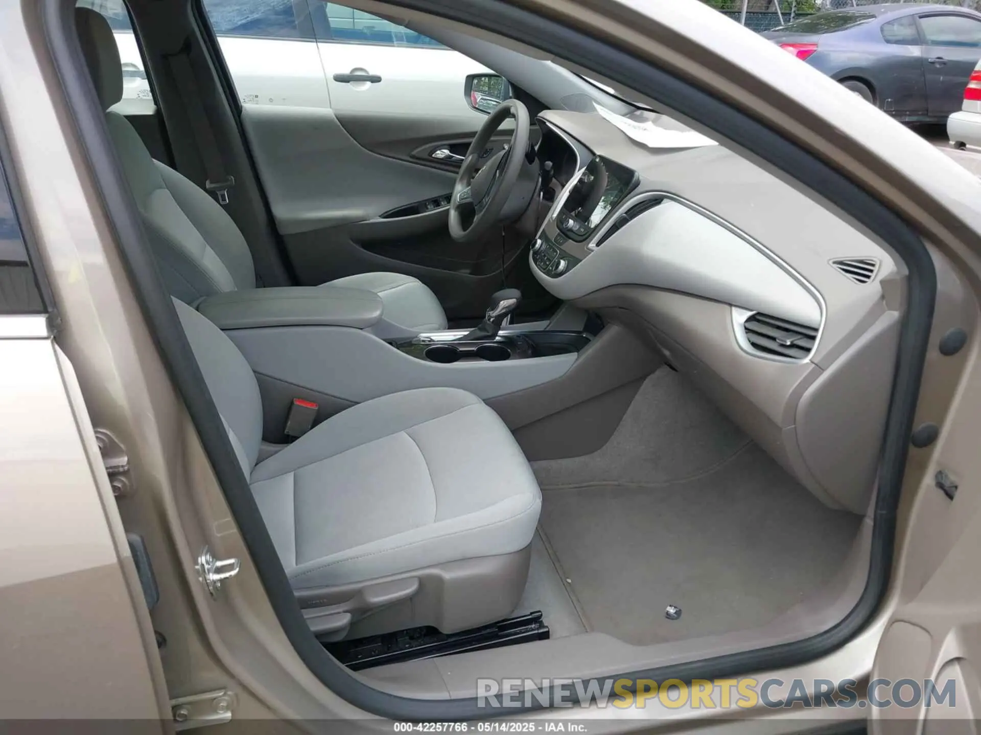 5 Photograph of a damaged car 1G1ZD5ST7PF243174 CHEVROLET MALIBU 2023