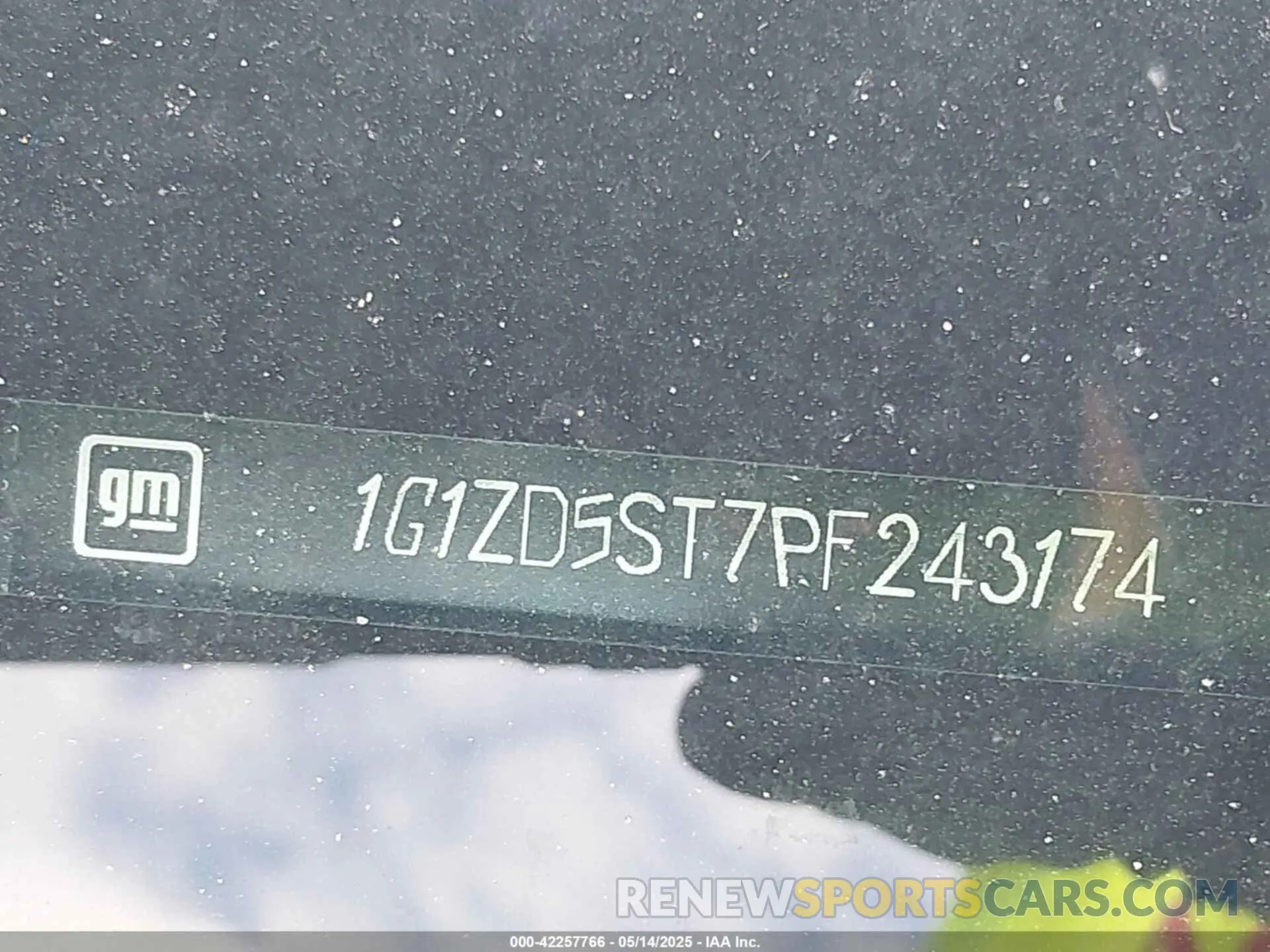 9 Photograph of a damaged car 1G1ZD5ST7PF243174 CHEVROLET MALIBU 2023