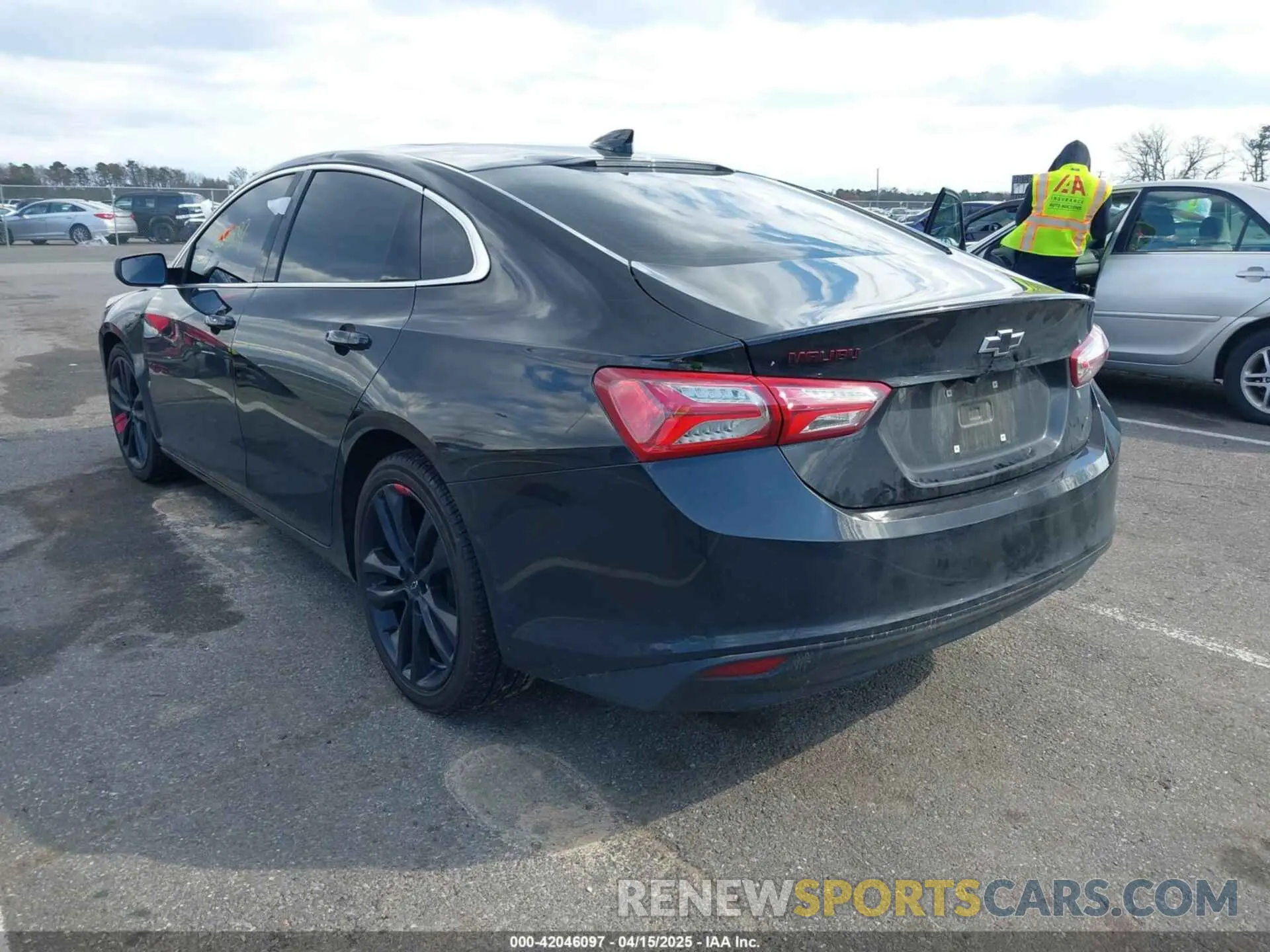 3 Photograph of a damaged car 1G1ZD5ST8PF126431 CHEVROLET MALIBU 2023