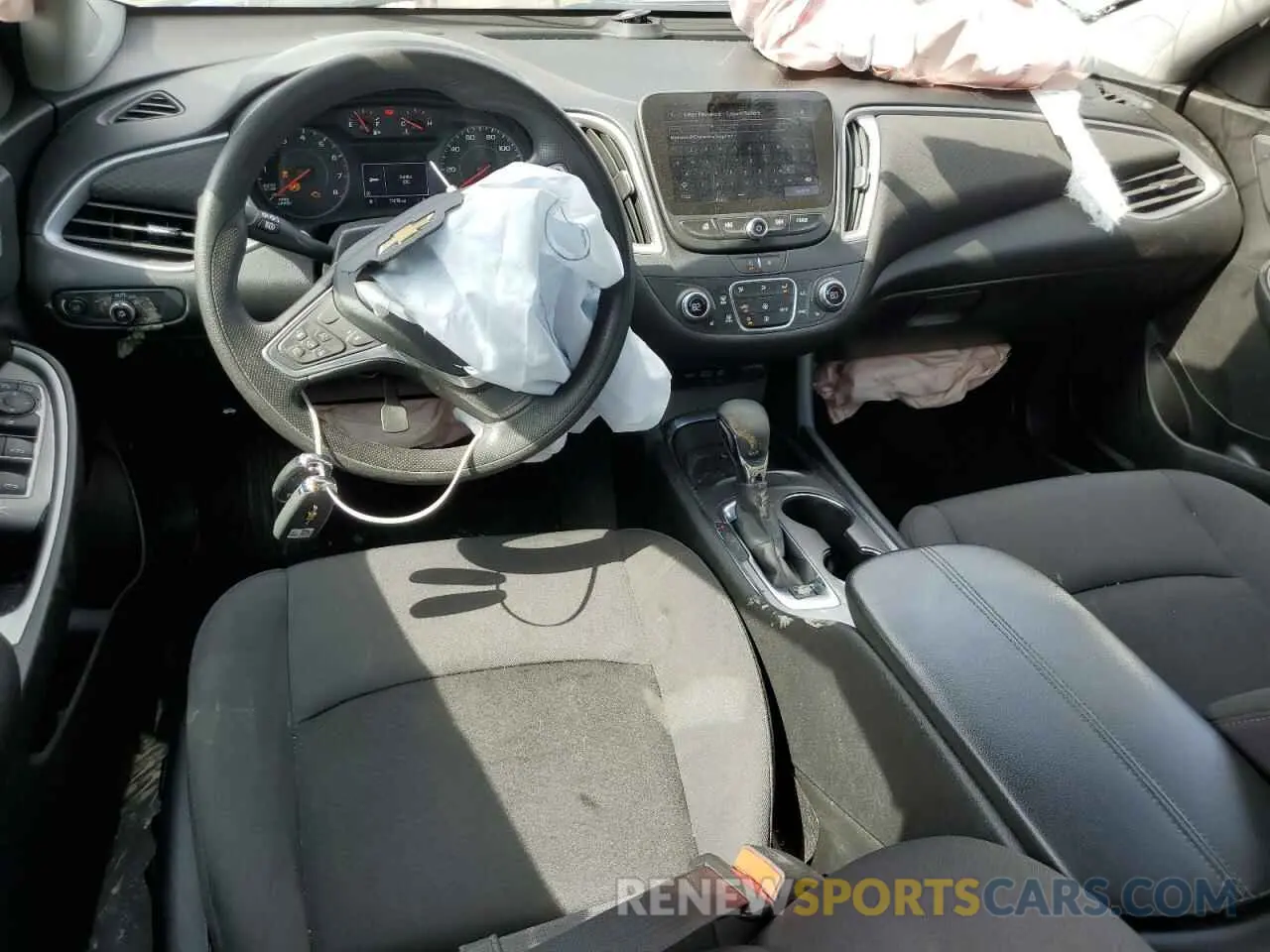8 Photograph of a damaged car 1G1ZD5ST8PF163902 CHEVROLET MALIBU 2023