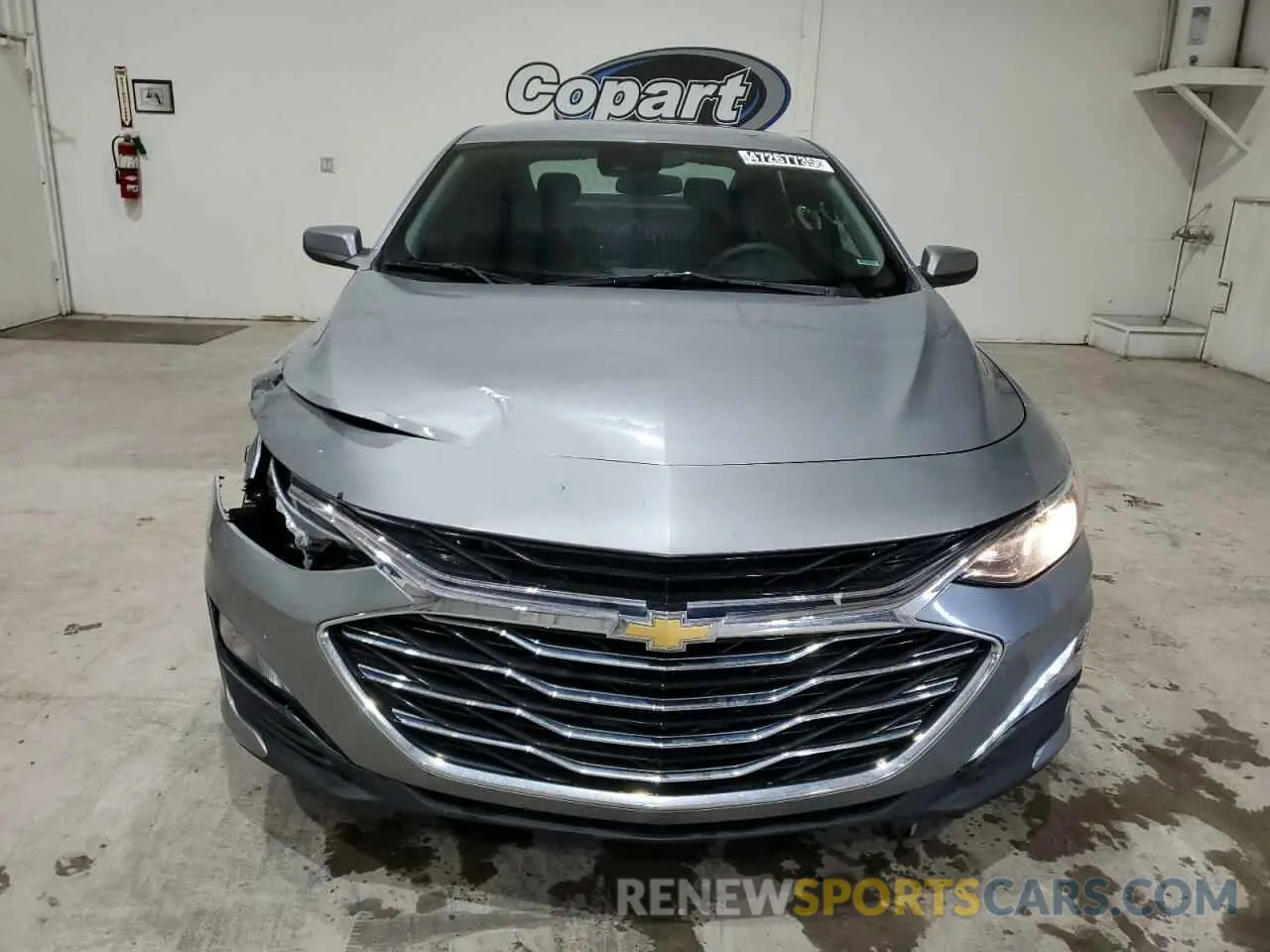 5 Photograph of a damaged car 1G1ZD5ST8PF186435 CHEVROLET MALIBU 2023