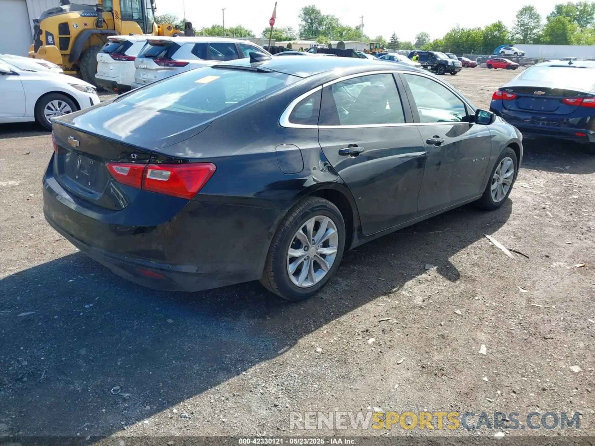 4 Photograph of a damaged car 1G1ZD5ST8PF188024 CHEVROLET MALIBU 2023
