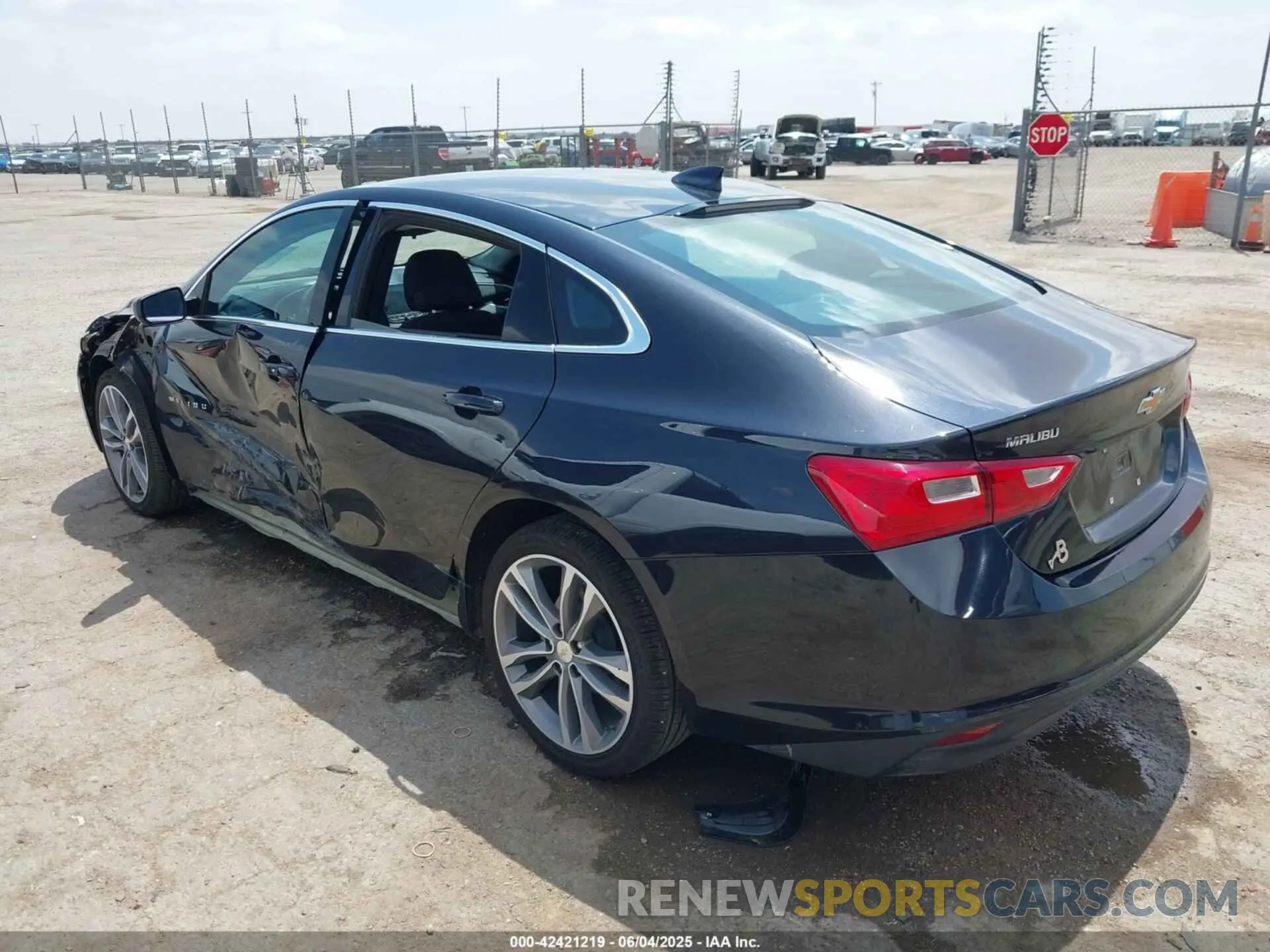 3 Photograph of a damaged car 1G1ZD5ST8PF226657 CHEVROLET MALIBU 2023