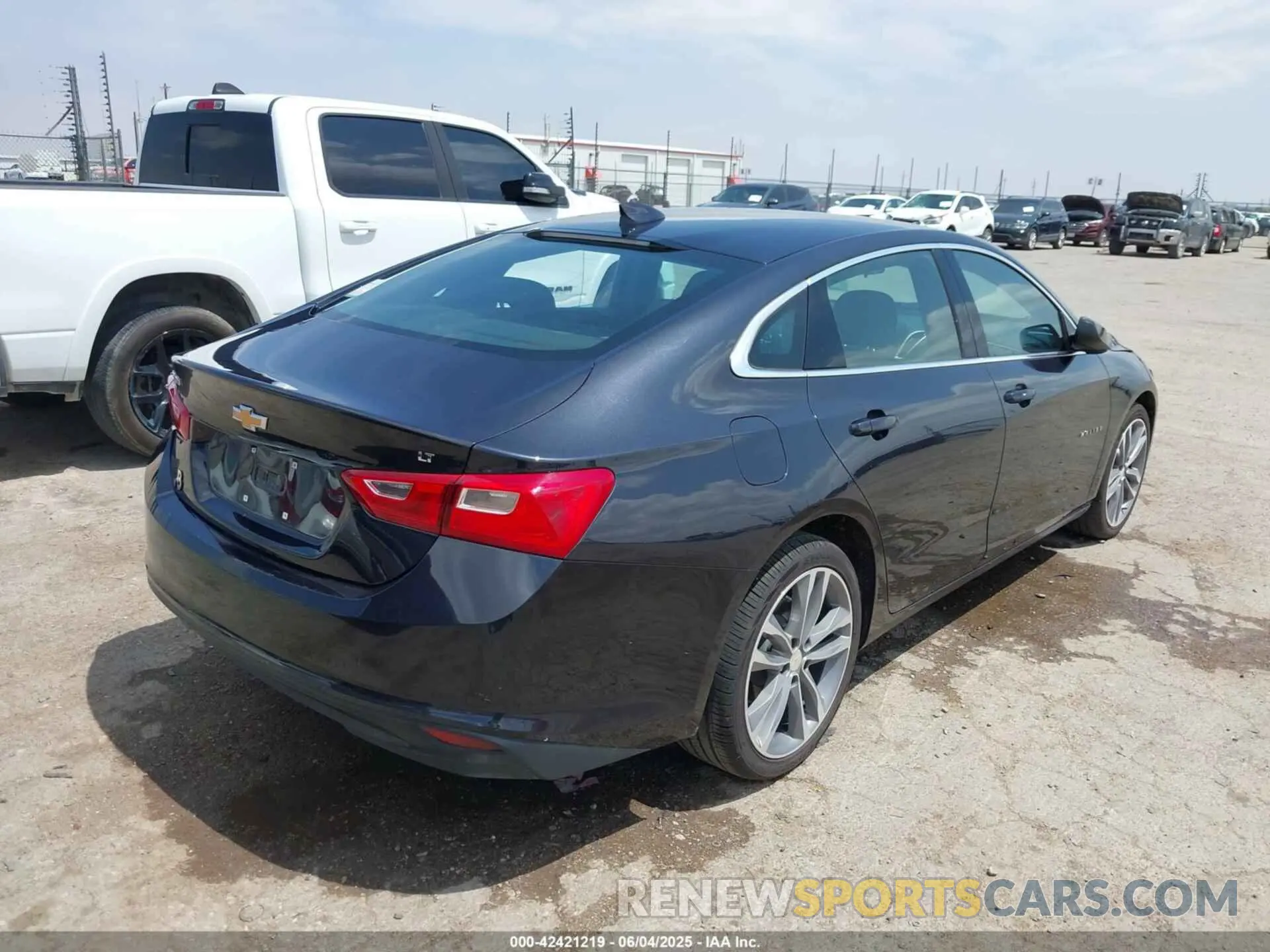 4 Photograph of a damaged car 1G1ZD5ST8PF226657 CHEVROLET MALIBU 2023