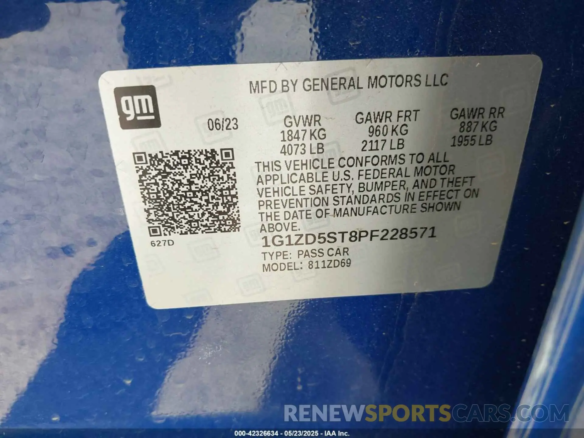 9 Photograph of a damaged car 1G1ZD5ST8PF228571 CHEVROLET MALIBU 2023