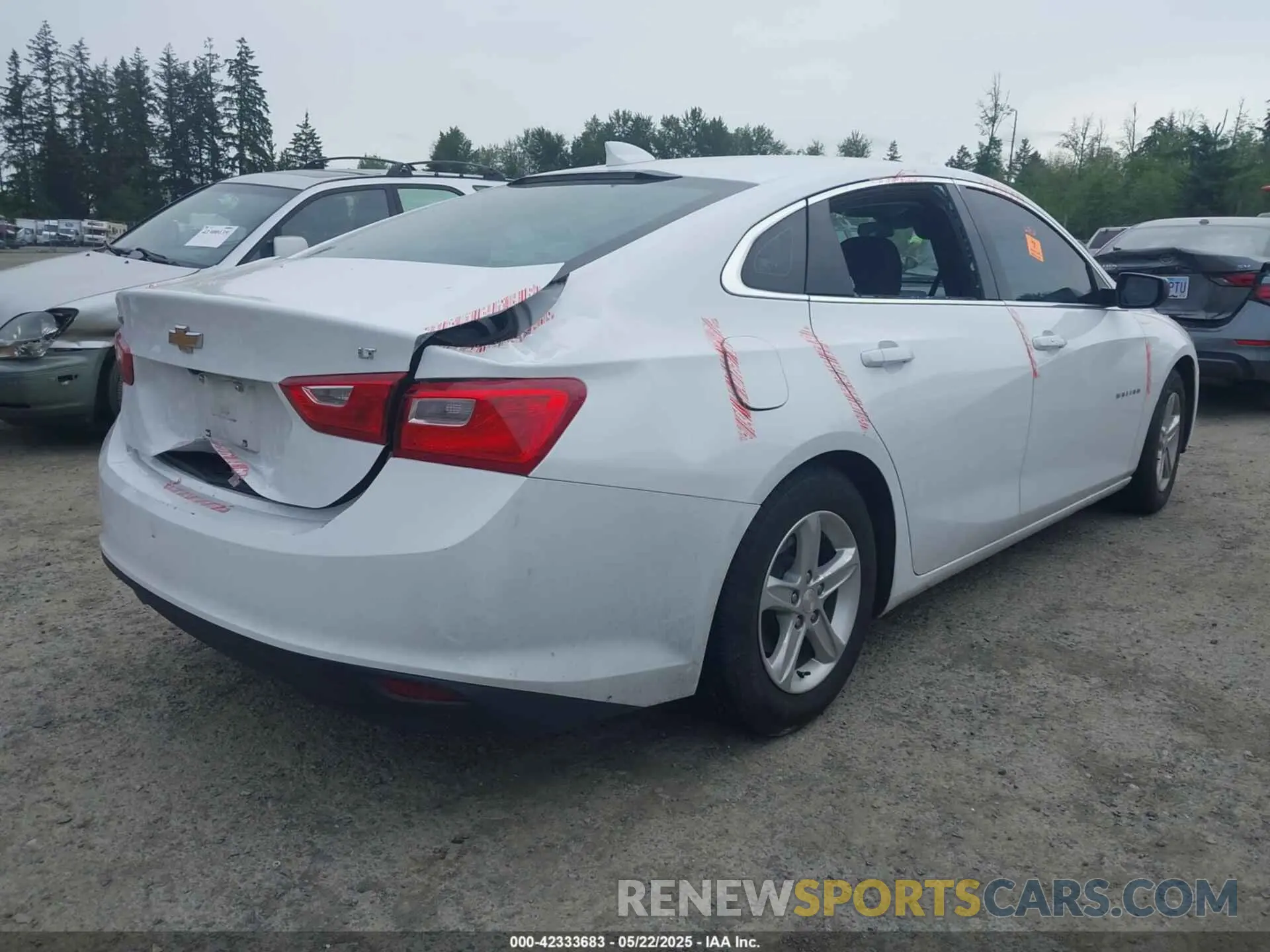4 Photograph of a damaged car 1G1ZD5ST8PF232376 CHEVROLET MALIBU 2023