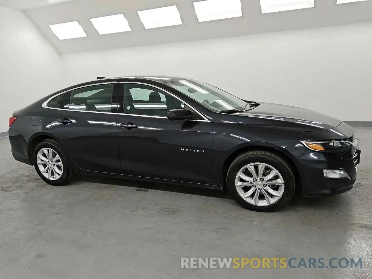 4 Photograph of a damaged car 1G1ZD5ST9PF165559 CHEVROLET MALIBU 2023