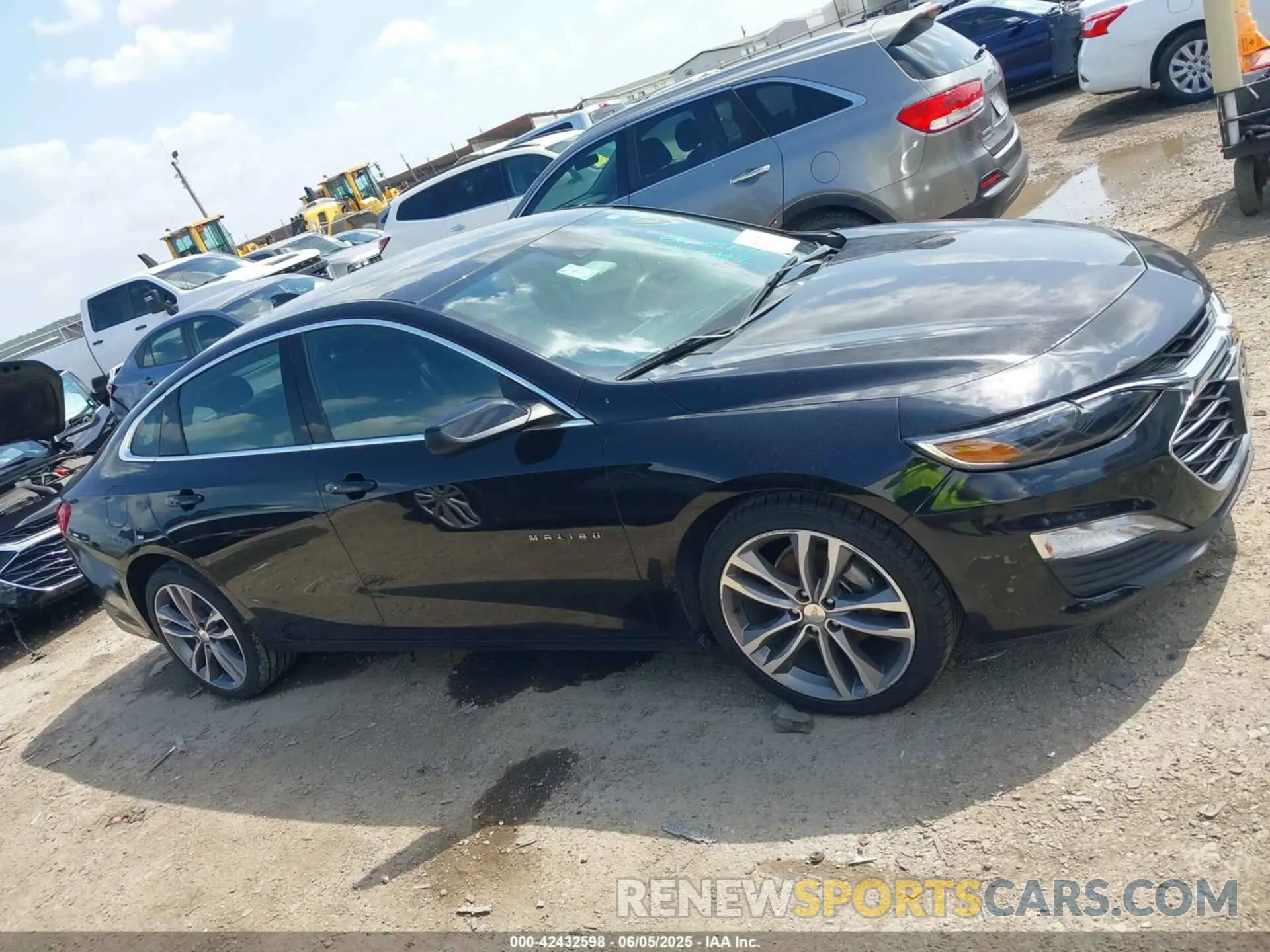 13 Photograph of a damaged car 1G1ZD5ST9PF167764 CHEVROLET MALIBU 2023