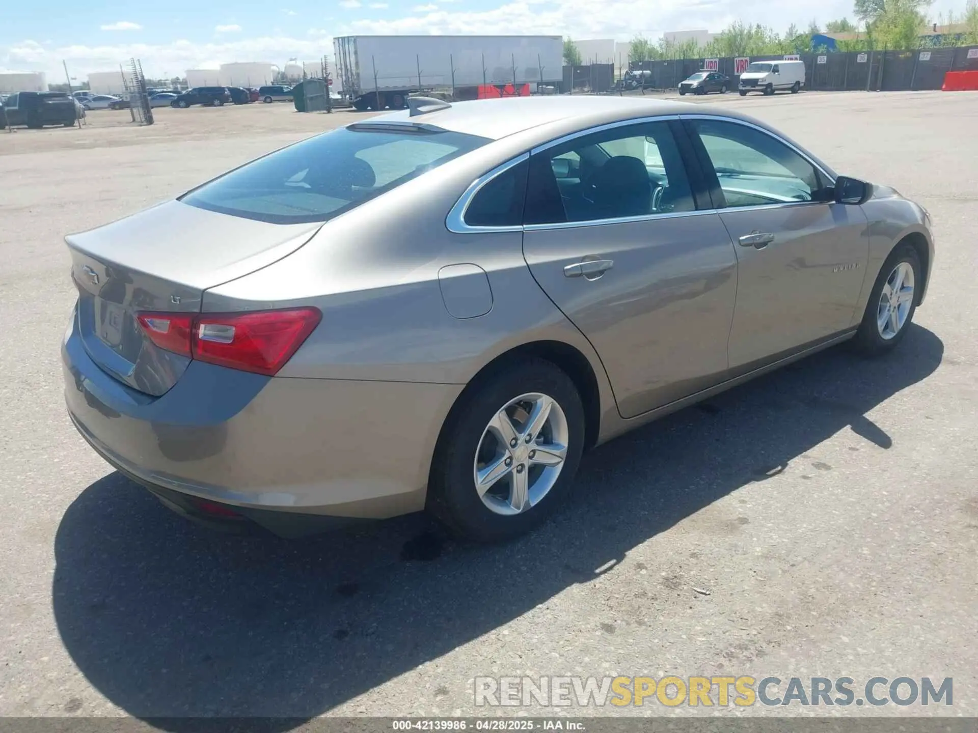 4 Photograph of a damaged car 1G1ZD5ST9PF180739 CHEVROLET MALIBU 2023