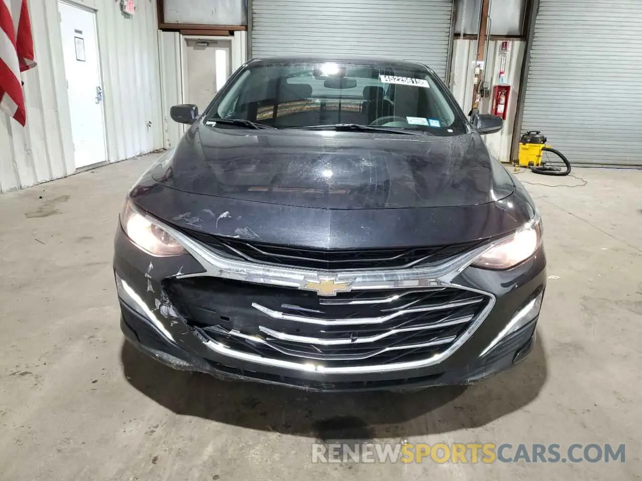 5 Photograph of a damaged car 1G1ZD5ST9PF181129 CHEVROLET MALIBU 2023