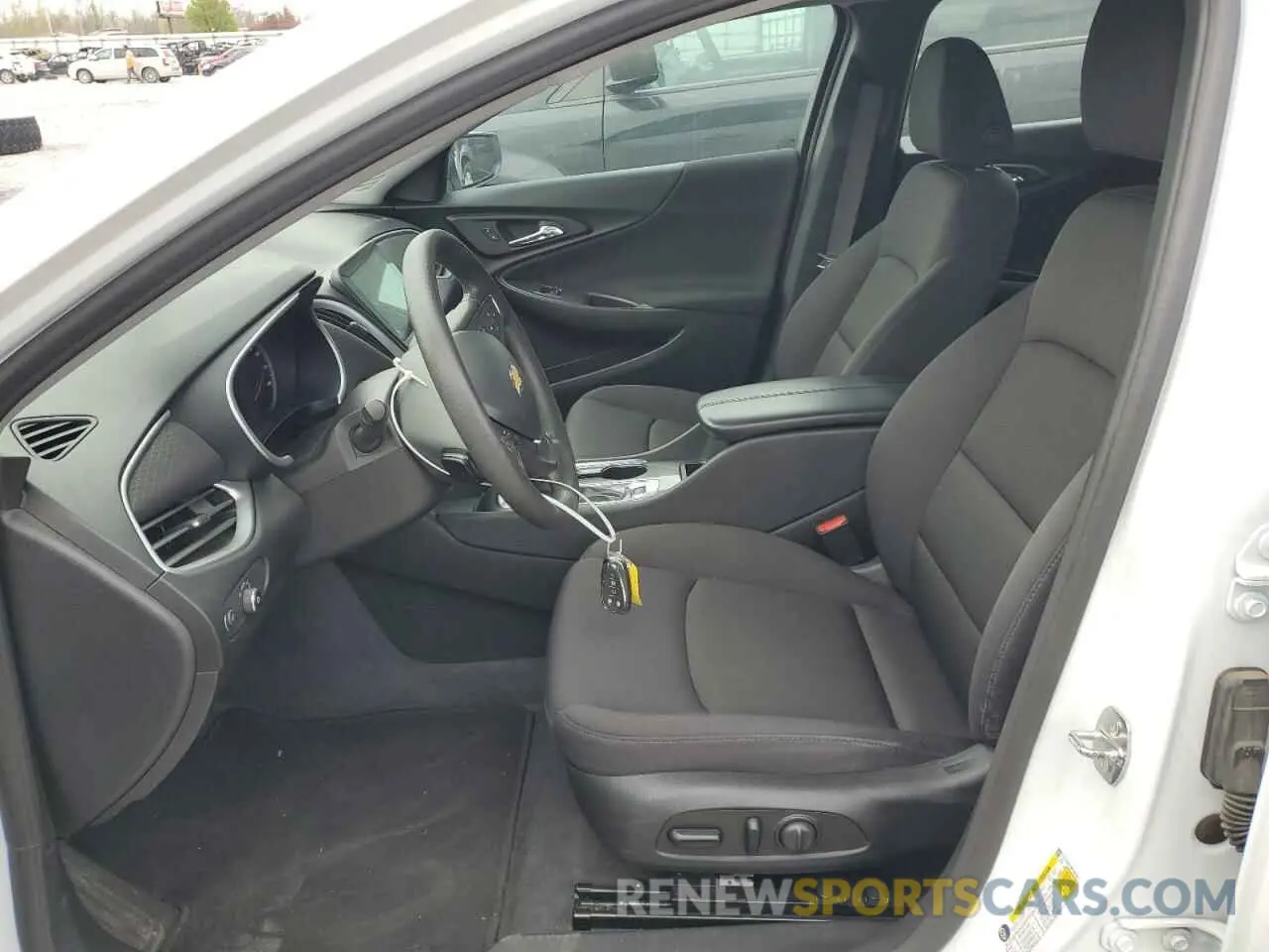 8 Photograph of a damaged car 1G1ZD5ST9PF209527 CHEVROLET MALIBU 2023