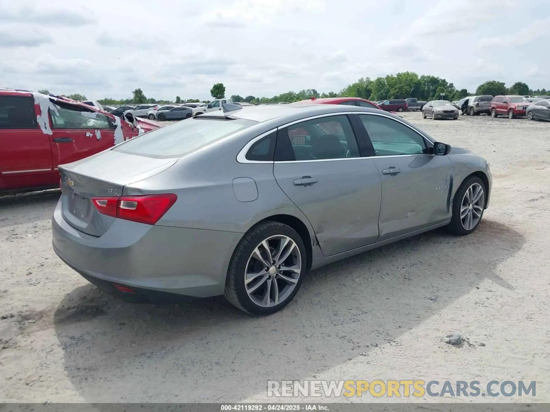 4 Photograph of a damaged car 1G1ZD5ST9PF243001 CHEVROLET MALIBU 2023