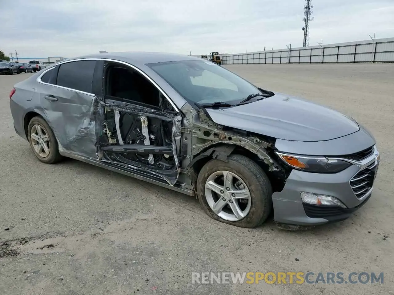 4 Photograph of a damaged car 1G1ZD5STXPF185349 CHEVROLET MALIBU 2023