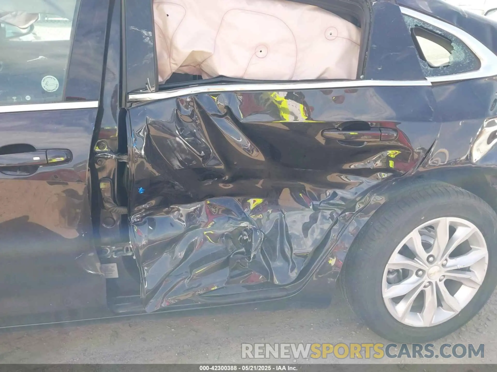 17 Photograph of a damaged car 1G1ZD5STXPF192690 CHEVROLET MALIBU 2023