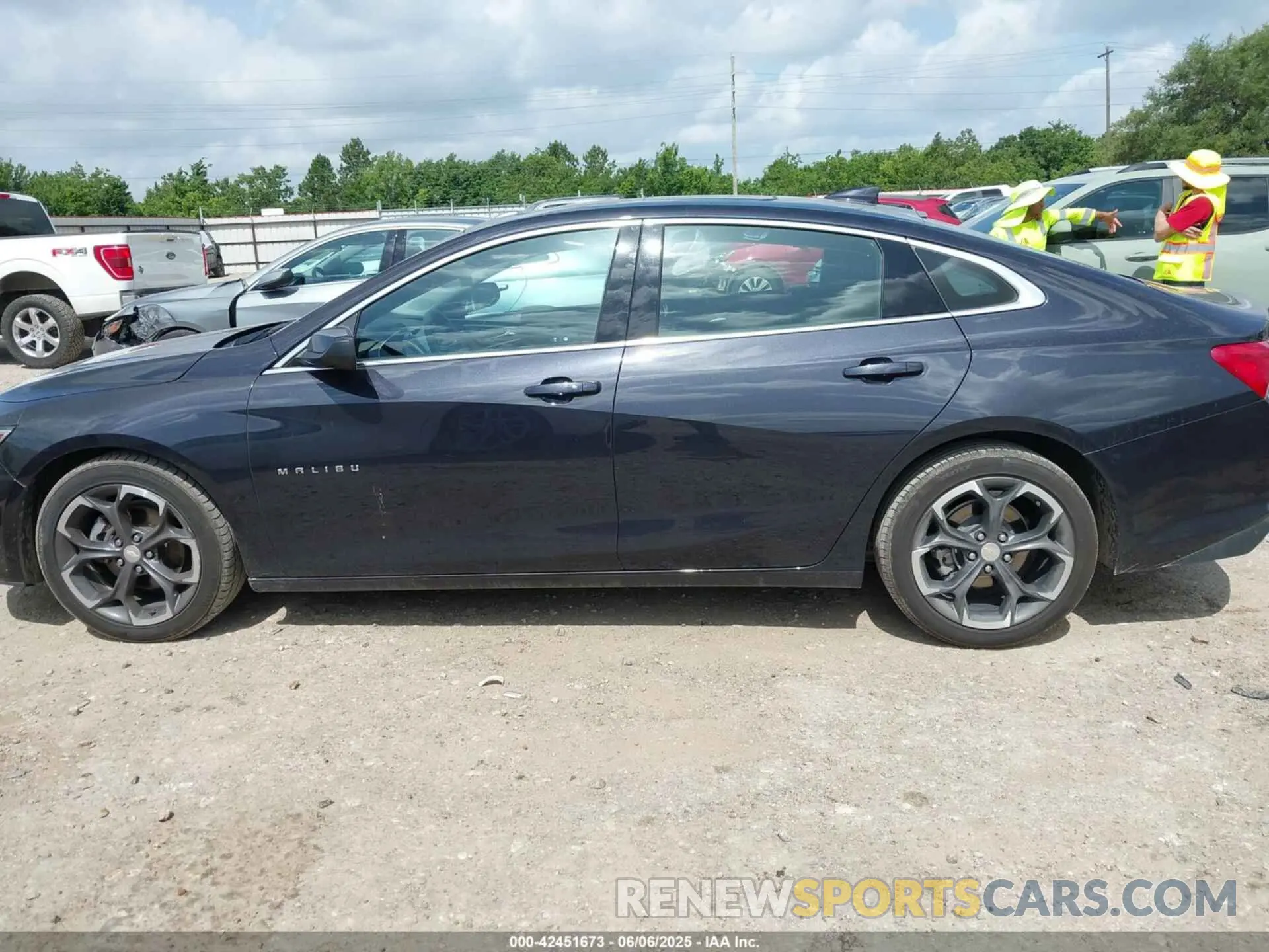 14 Photograph of a damaged car 1G1ZD5STXPF201324 CHEVROLET MALIBU 2023