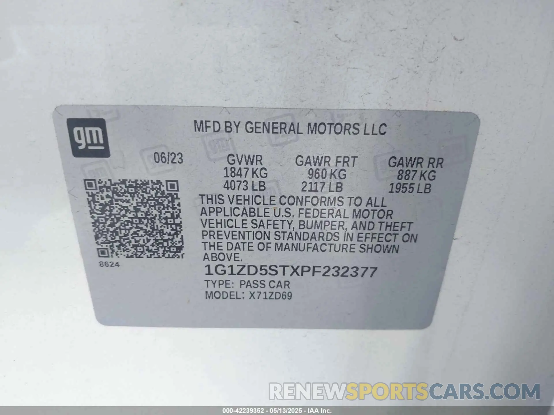9 Photograph of a damaged car 1G1ZD5STXPF232377 CHEVROLET MALIBU 2023