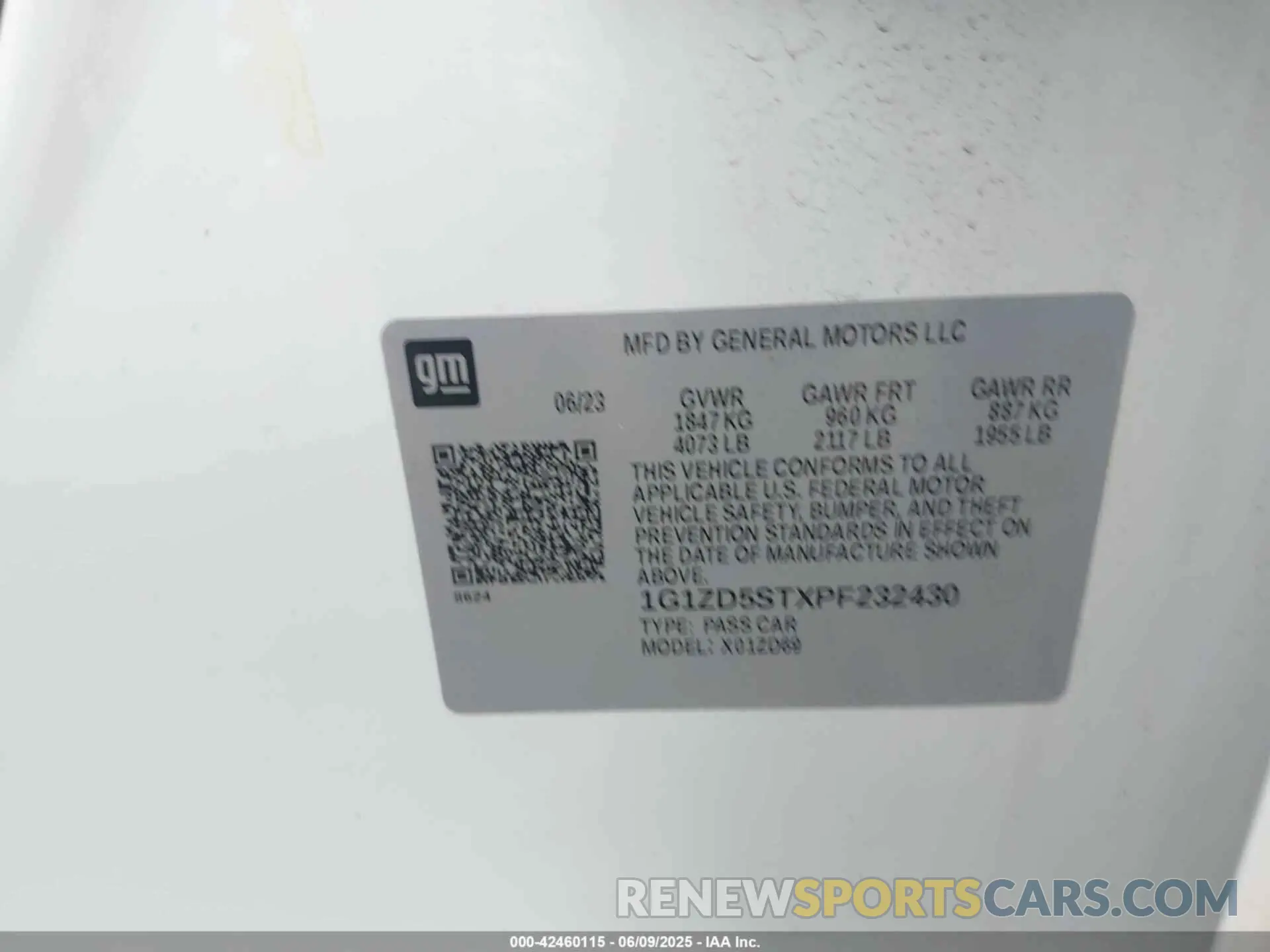 9 Photograph of a damaged car 1G1ZD5STXPF232430 CHEVROLET MALIBU 2023