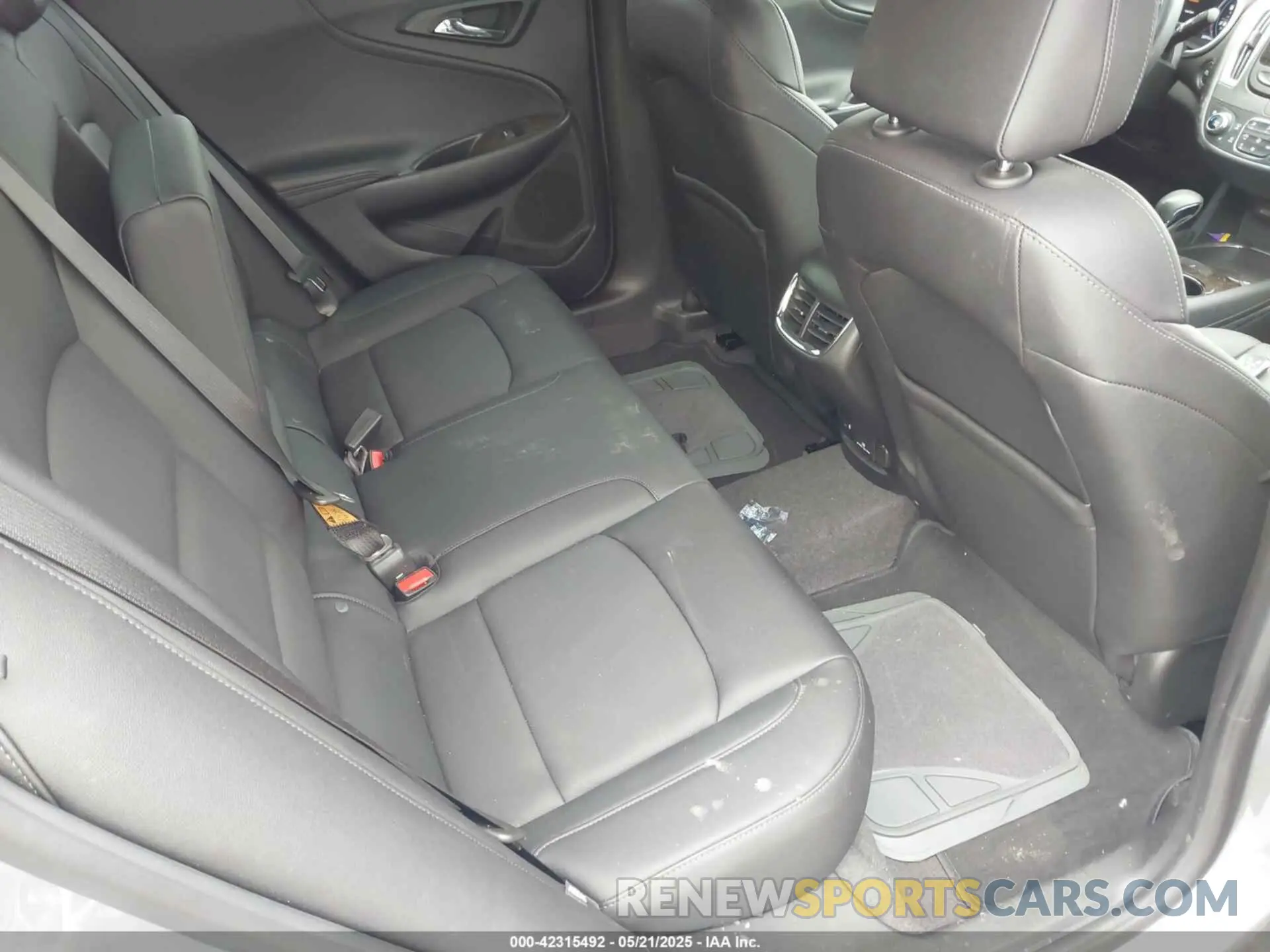 8 Photograph of a damaged car 1G1ZE5STXPF128596 CHEVROLET MALIBU 2023