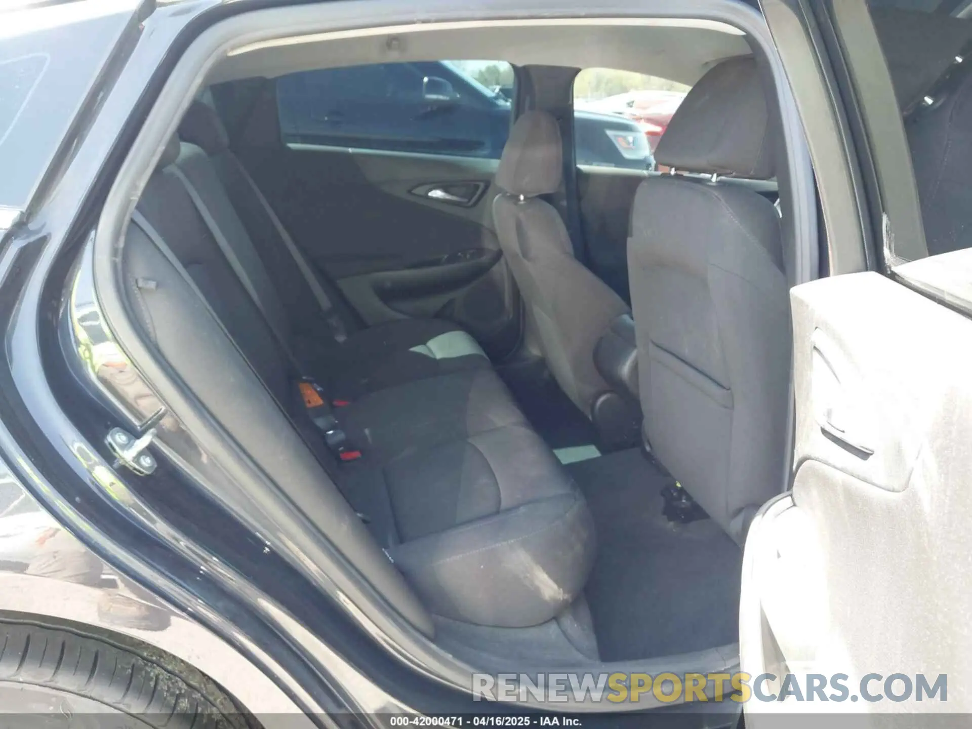 8 Photograph of a damaged car 1G1ZG5ST0PF155266 CHEVROLET MALIBU 2023
