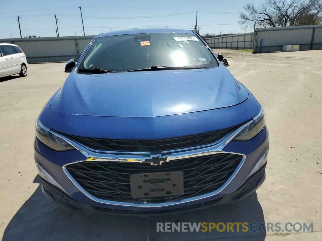 5 Photograph of a damaged car 1G1ZG5ST0PF239295 CHEVROLET MALIBU 2023