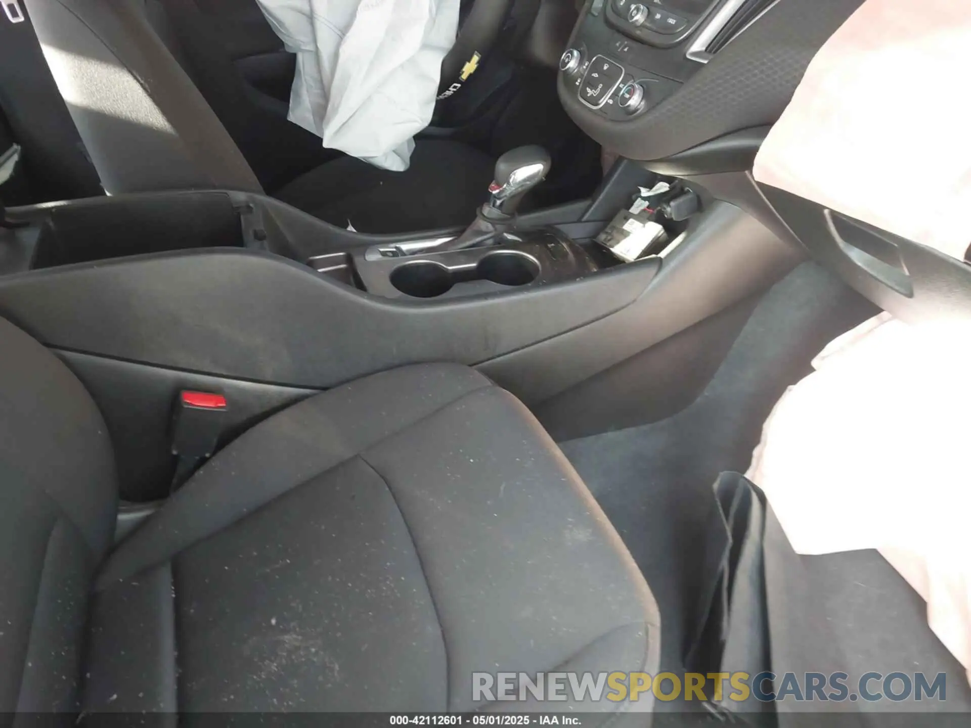 5 Photograph of a damaged car 1G1ZG5ST1PF147614 CHEVROLET MALIBU 2023