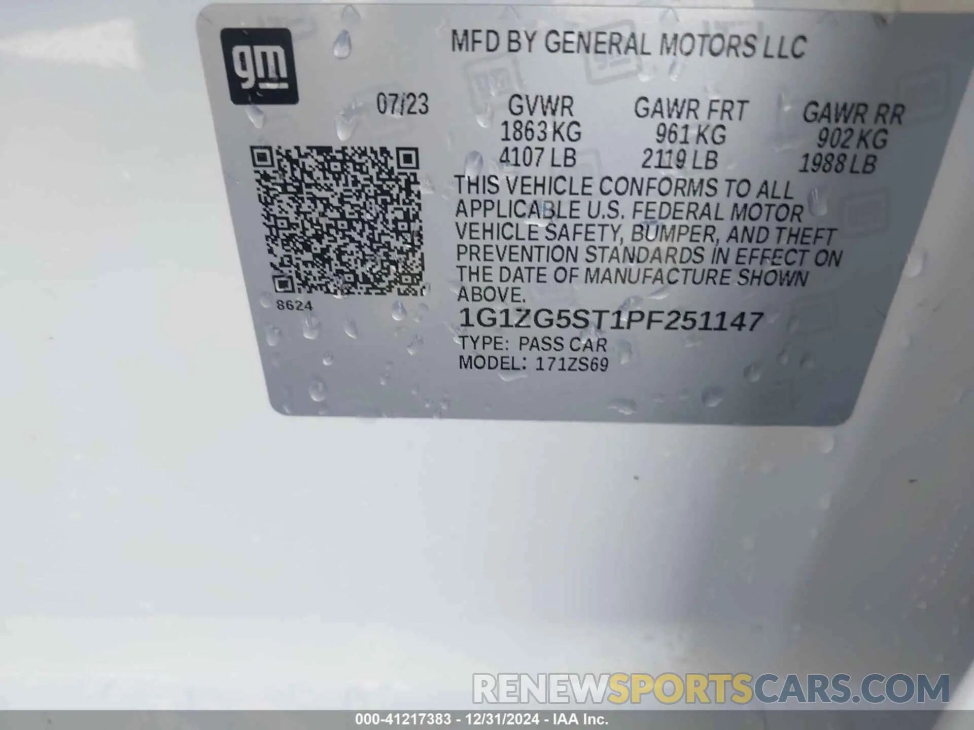9 Photograph of a damaged car 1G1ZG5ST1PF251147 CHEVROLET MALIBU 2023