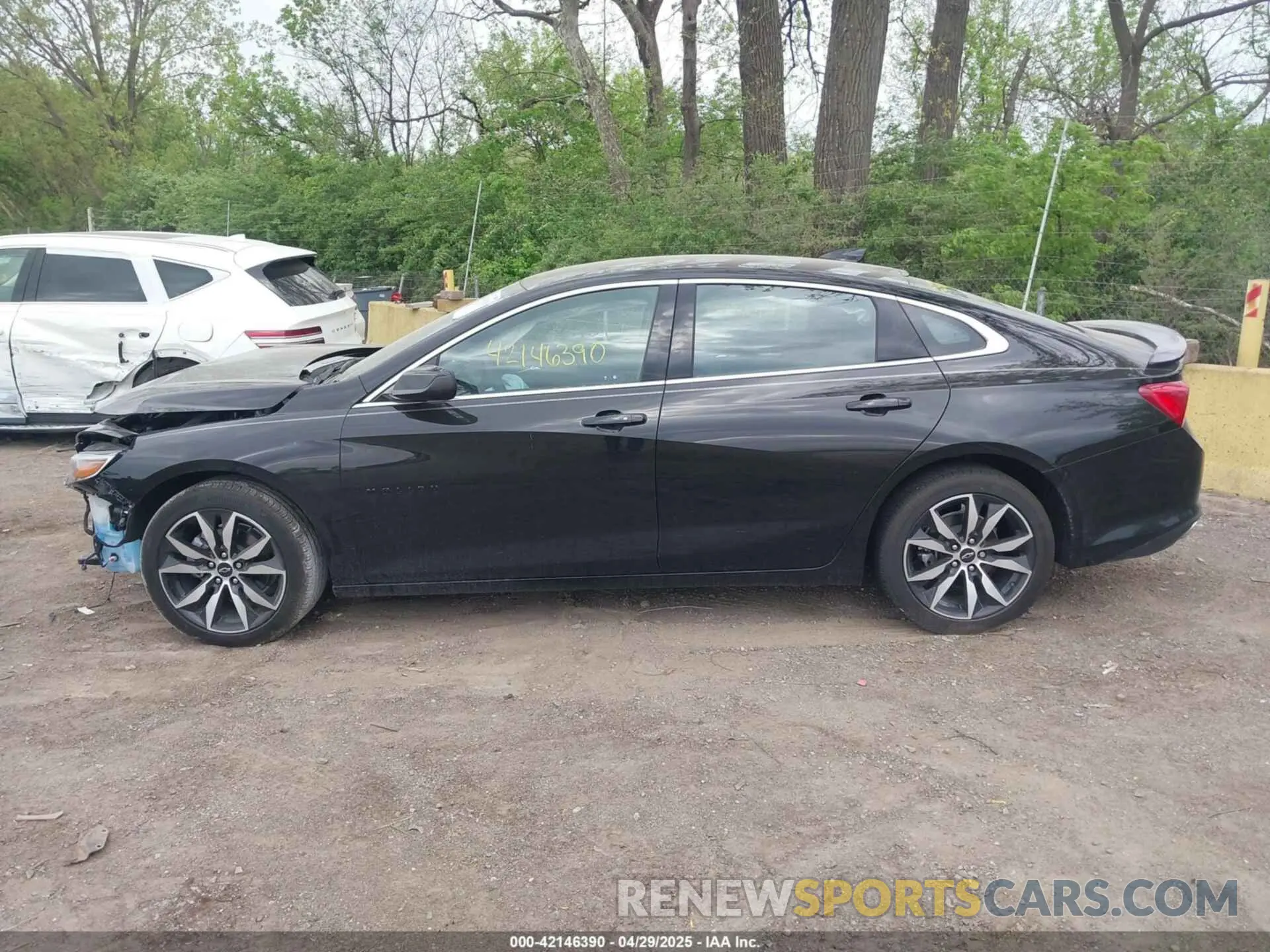 14 Photograph of a damaged car 1G1ZG5ST3PF121015 CHEVROLET MALIBU 2023