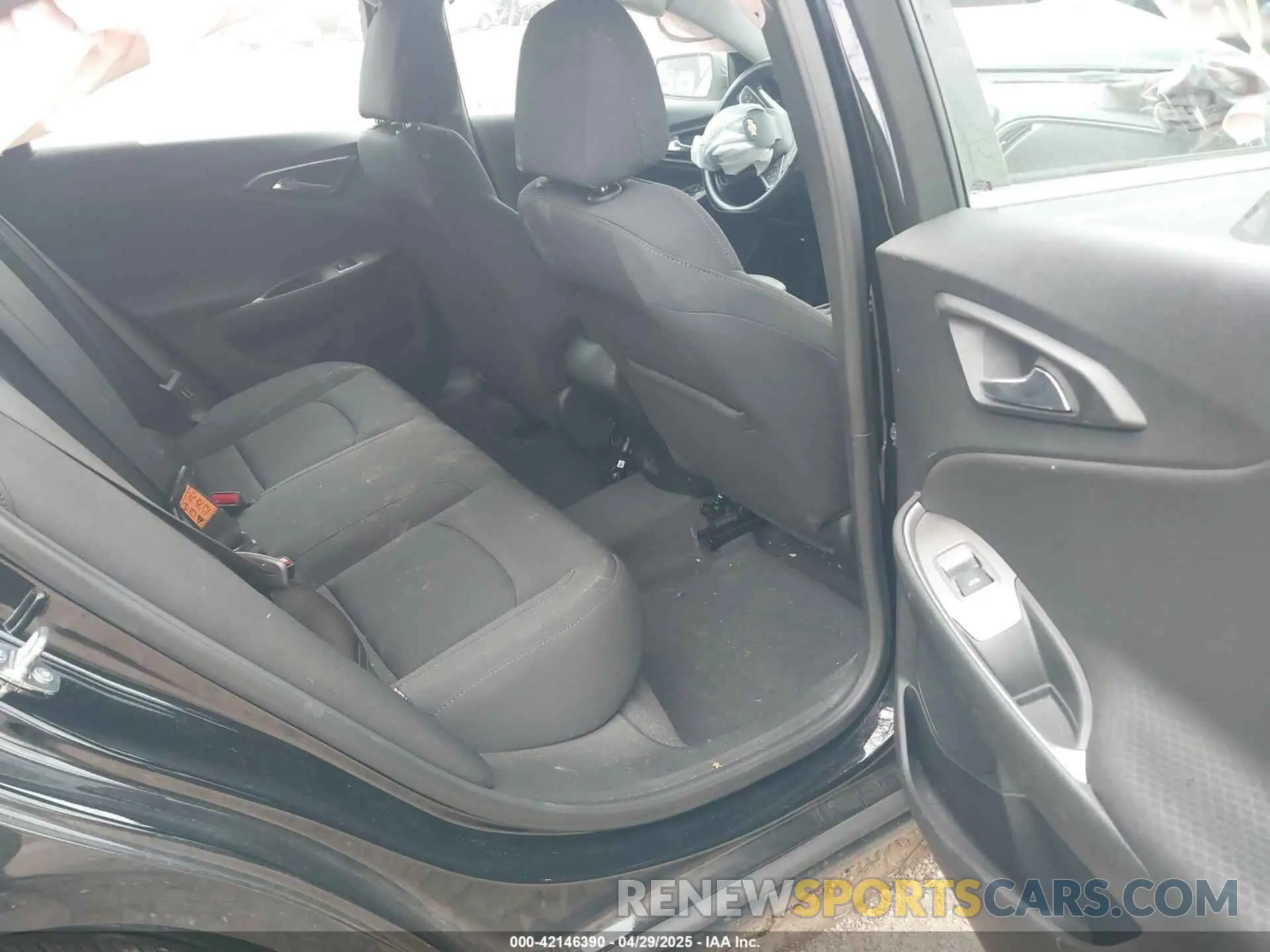 8 Photograph of a damaged car 1G1ZG5ST3PF121015 CHEVROLET MALIBU 2023