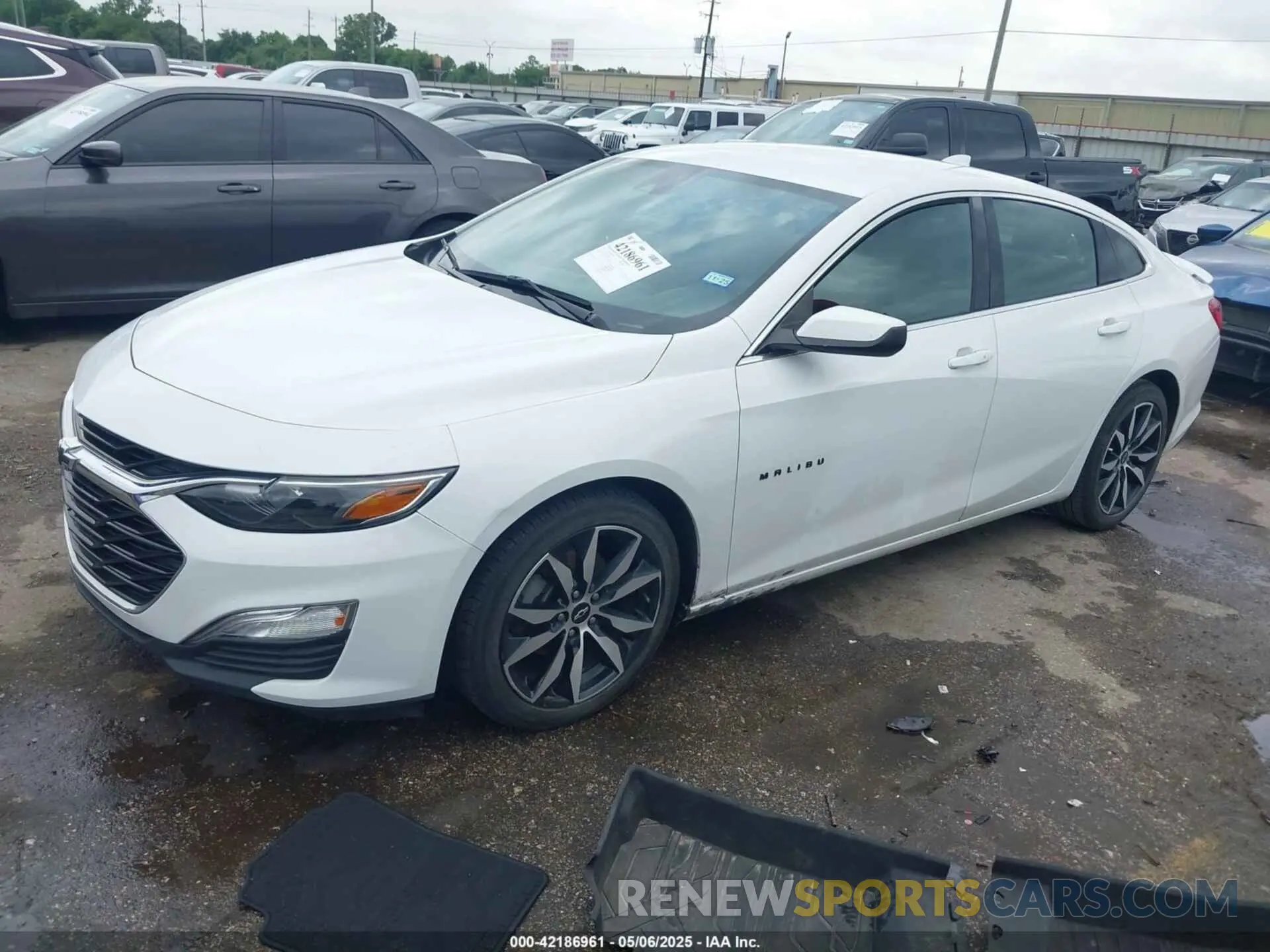 2 Photograph of a damaged car 1G1ZG5ST4PF120794 CHEVROLET MALIBU 2023