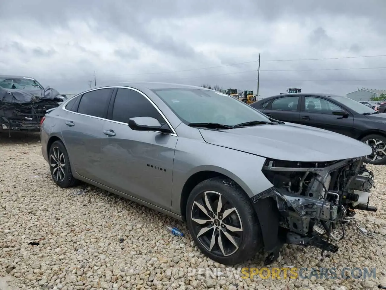 4 Photograph of a damaged car 1G1ZG5ST8PF130700 CHEVROLET MALIBU 2023