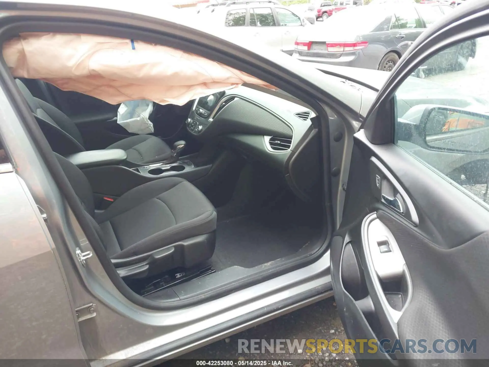 5 Photograph of a damaged car 1G1ZG5ST8PF245846 CHEVROLET MALIBU 2023