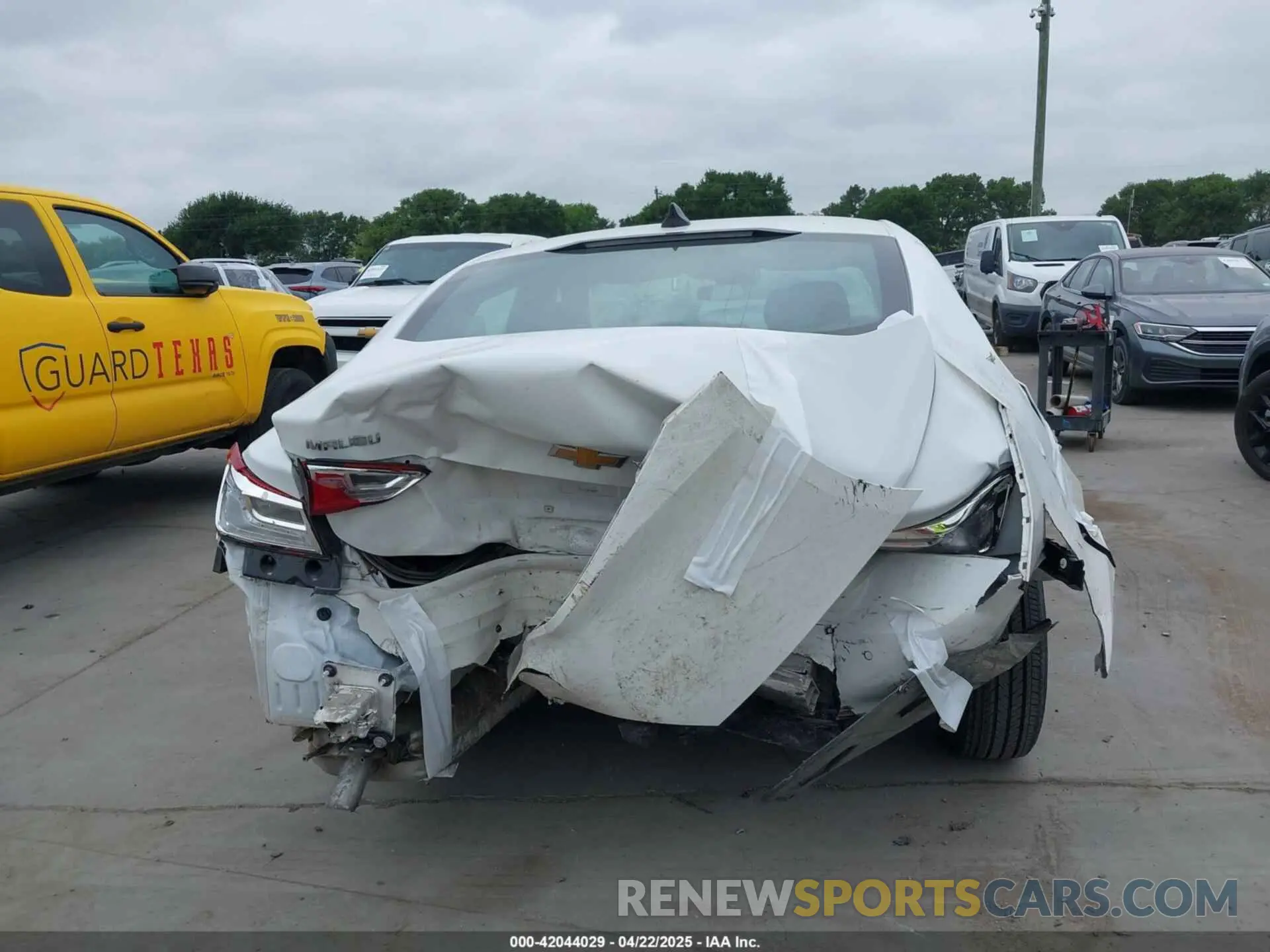 16 Photograph of a damaged car 1G1ZB5ST6RF107983 CHEVROLET MALIBU 2024