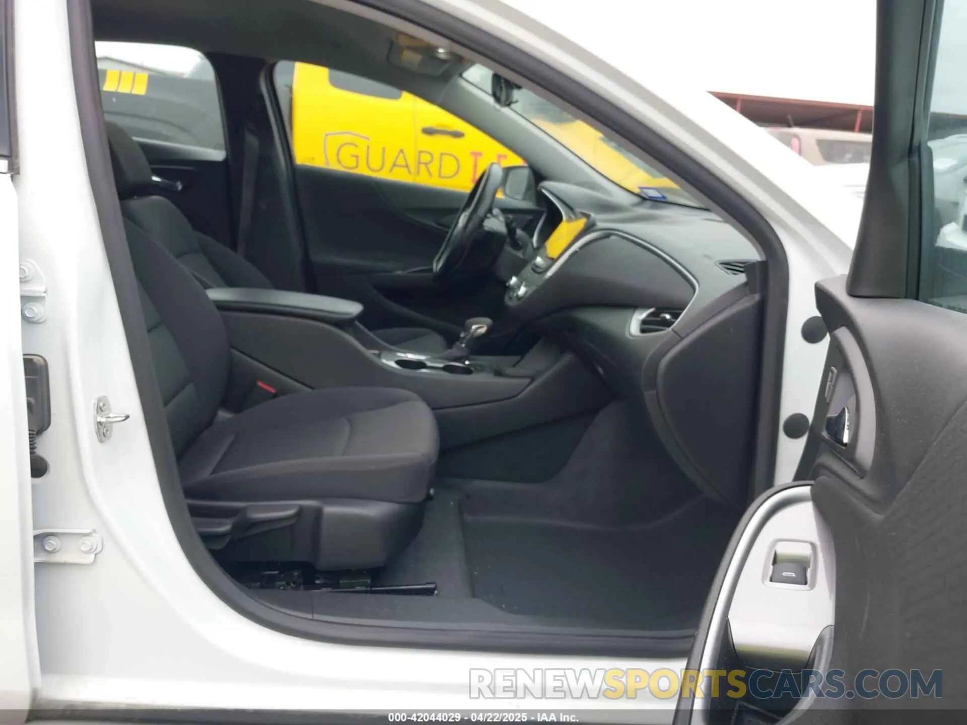 5 Photograph of a damaged car 1G1ZB5ST6RF107983 CHEVROLET MALIBU 2024