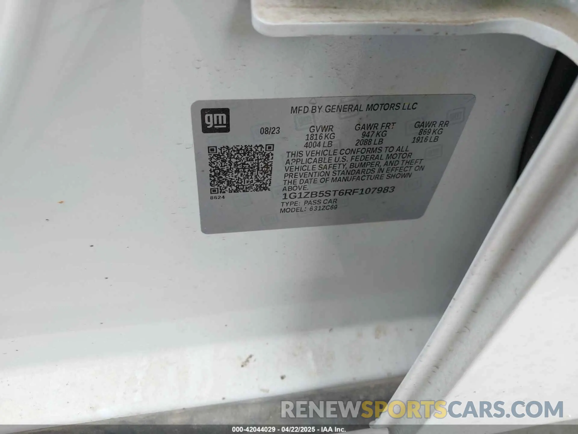 9 Photograph of a damaged car 1G1ZB5ST6RF107983 CHEVROLET MALIBU 2024