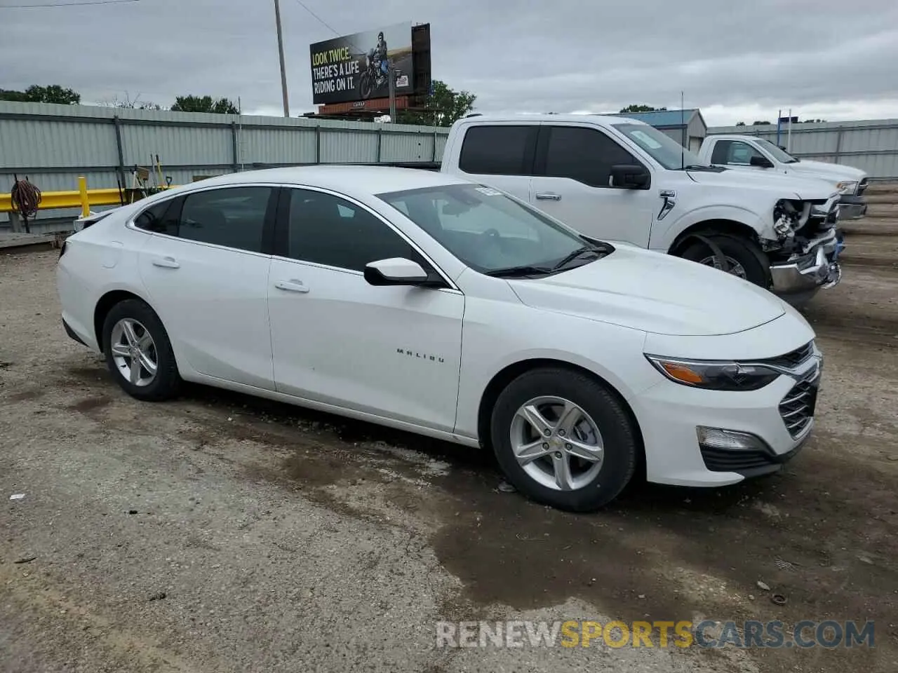 4 Photograph of a damaged car 1G1ZB5ST6RF146444 CHEVROLET MALIBU 2024