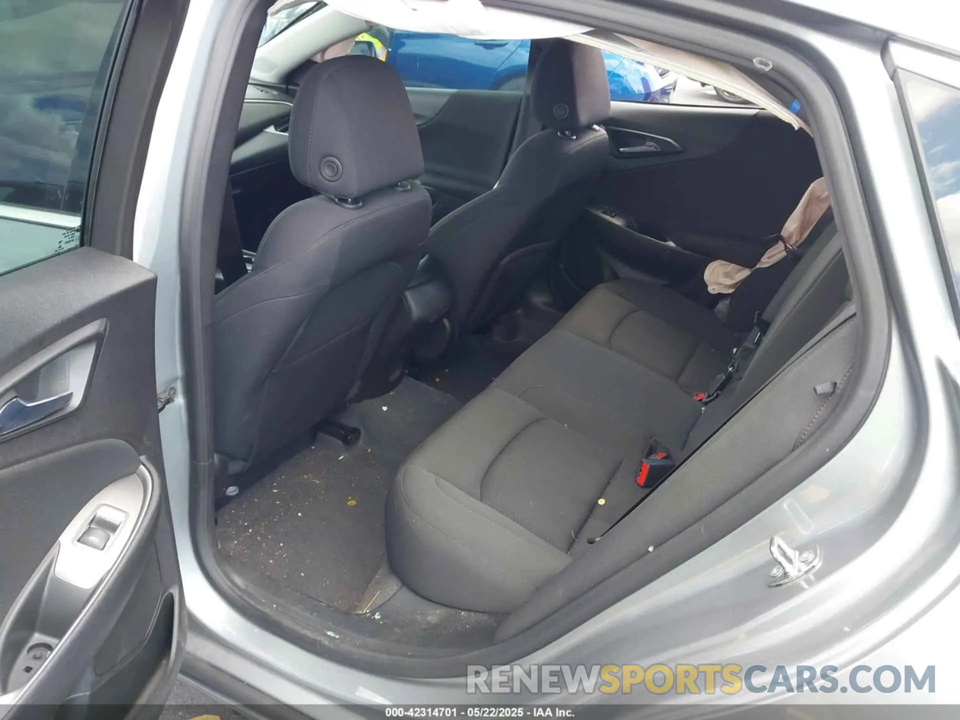 8 Photograph of a damaged car 1G1ZB5ST9RF105452 CHEVROLET MALIBU 2024