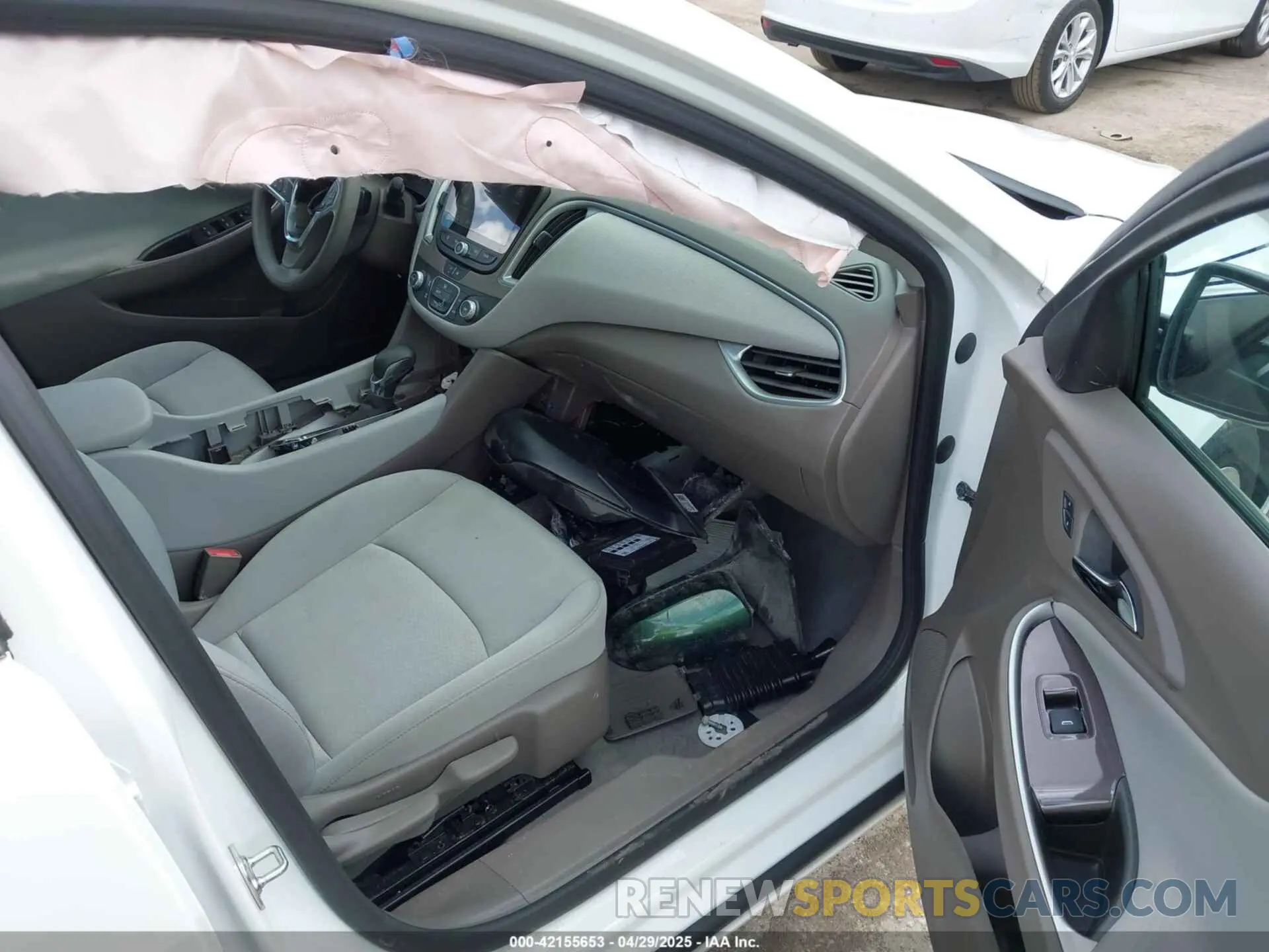 5 Photograph of a damaged car 1G1ZC5ST3RF226197 CHEVROLET MALIBU 2024