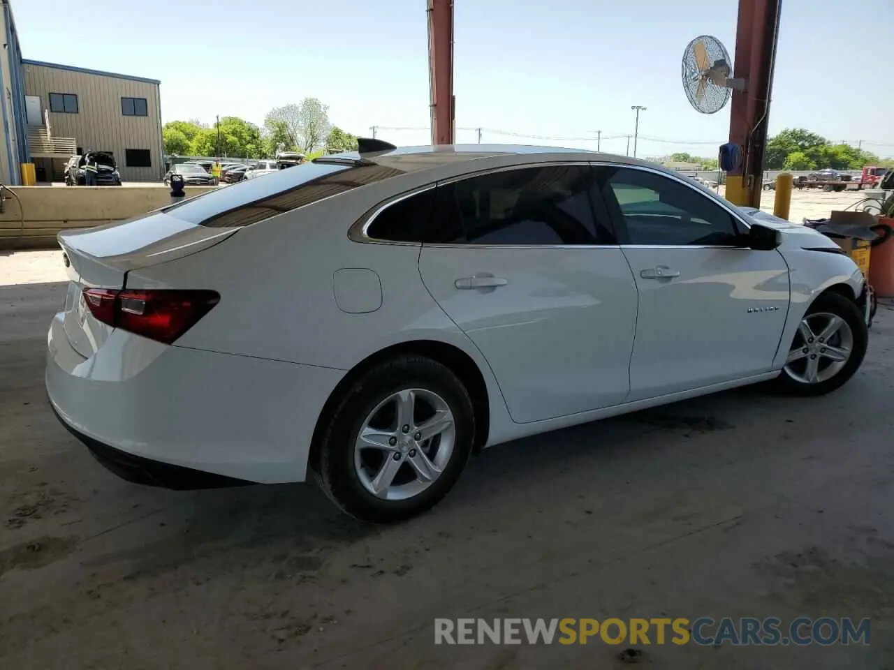3 Photograph of a damaged car 1G1ZC5ST4RF146567 CHEVROLET MALIBU 2024