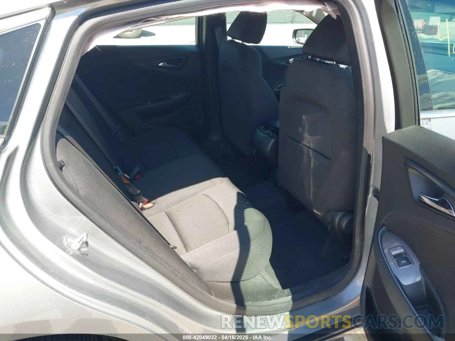 8 Photograph of a damaged car 1G1ZC5ST6RF124666 CHEVROLET MALIBU 2024