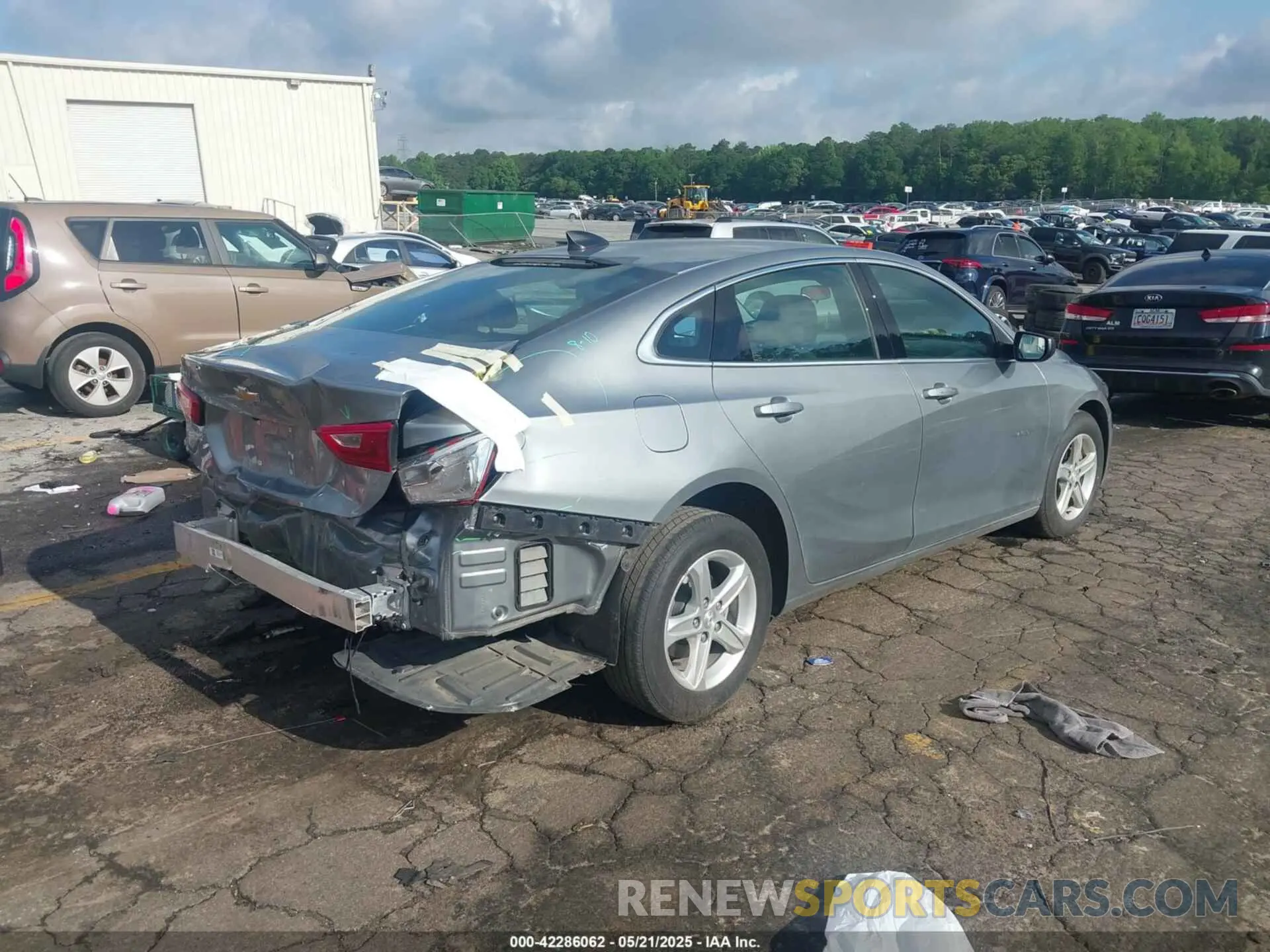 4 Photograph of a damaged car 1G1ZC5ST7RF127446 CHEVROLET MALIBU 2024