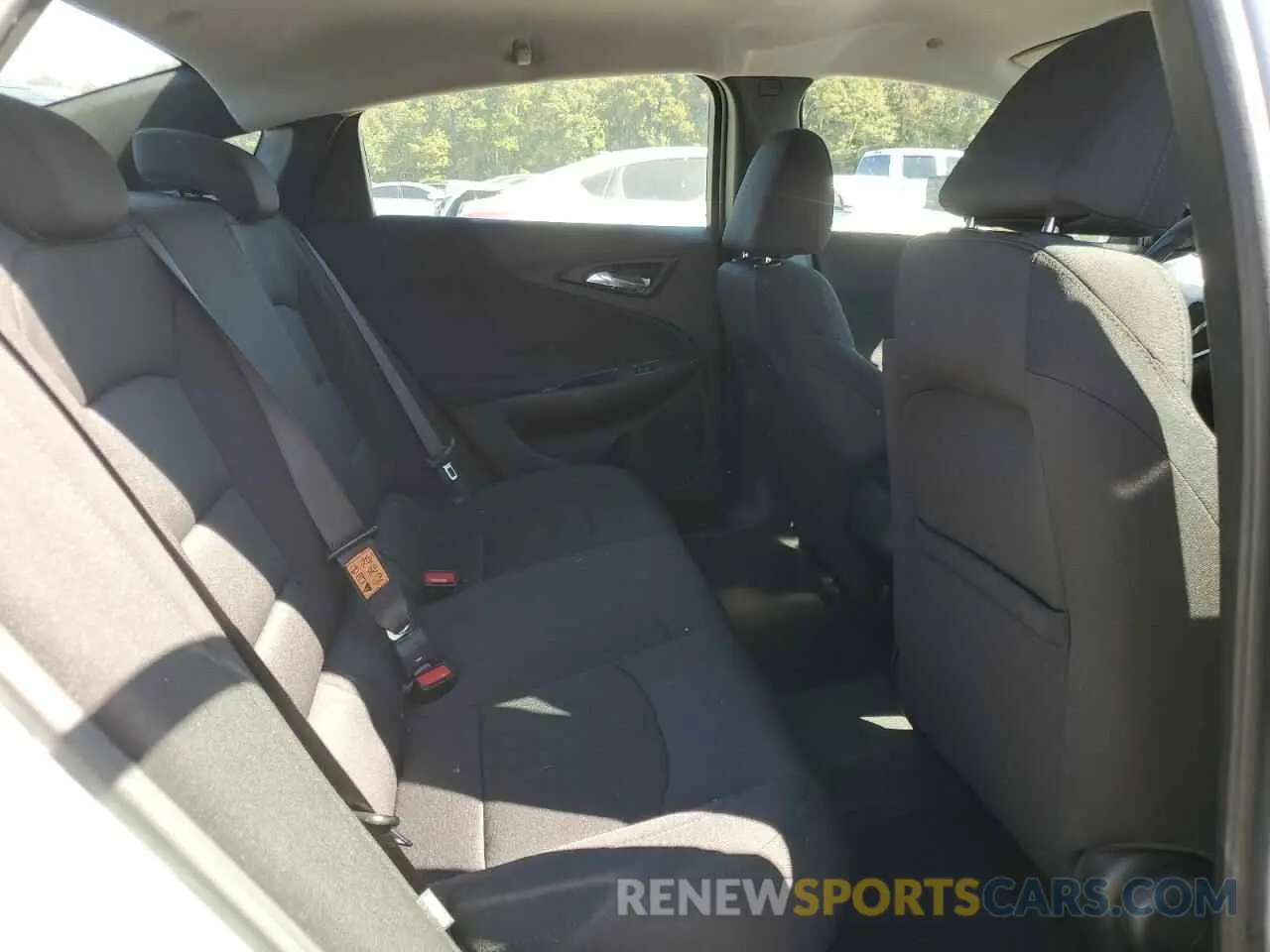 10 Photograph of a damaged car 1G1ZC5ST9RF186319 CHEVROLET MALIBU 2024