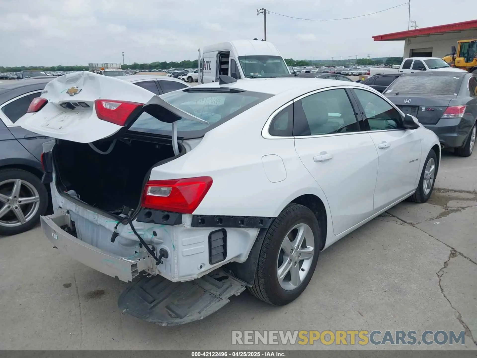 4 Photograph of a damaged car 1G1ZC5STXRF122502 CHEVROLET MALIBU 2024