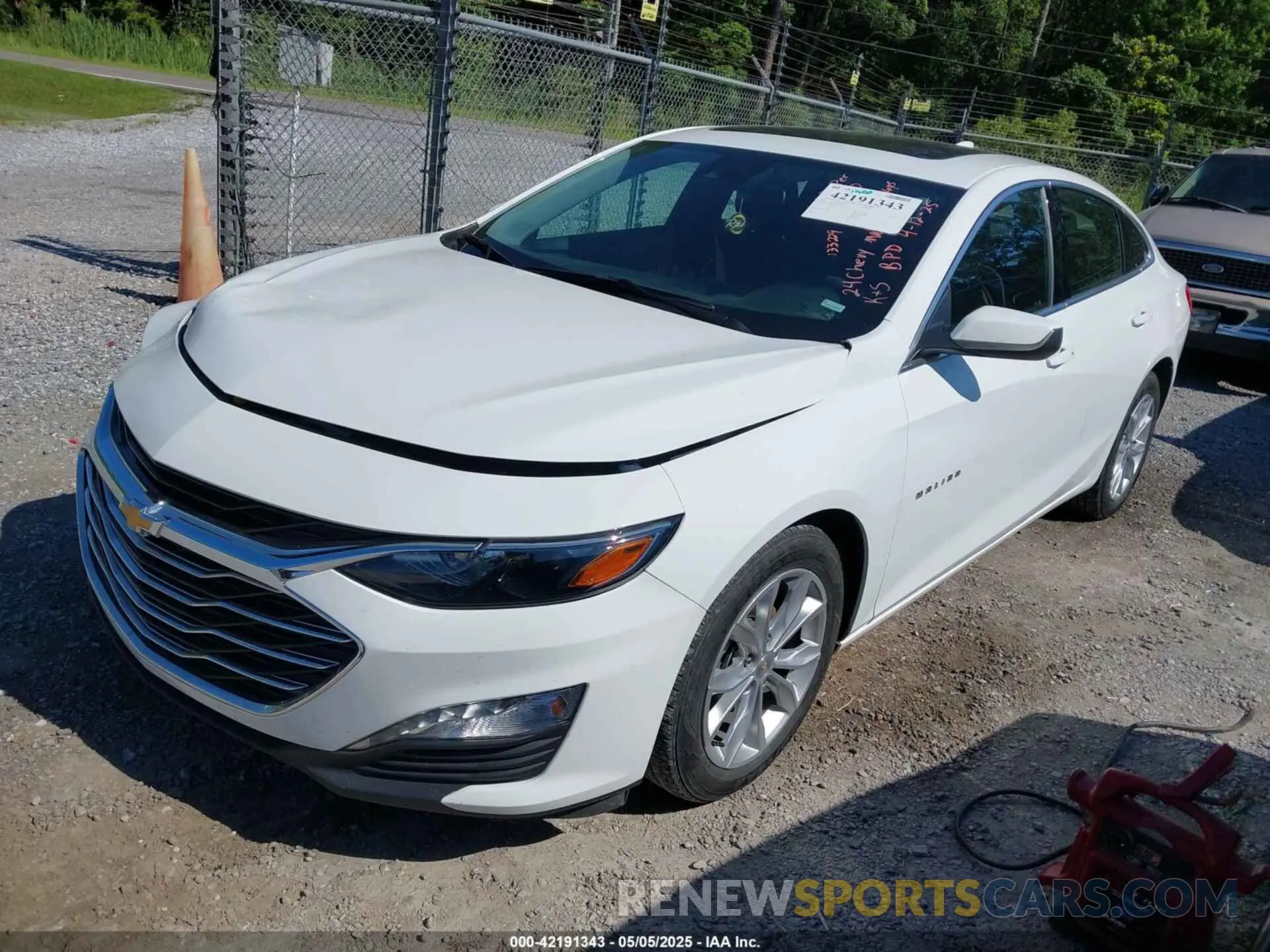 2 Photograph of a damaged car 1G1ZD5ST0RF133229 CHEVROLET MALIBU 2024