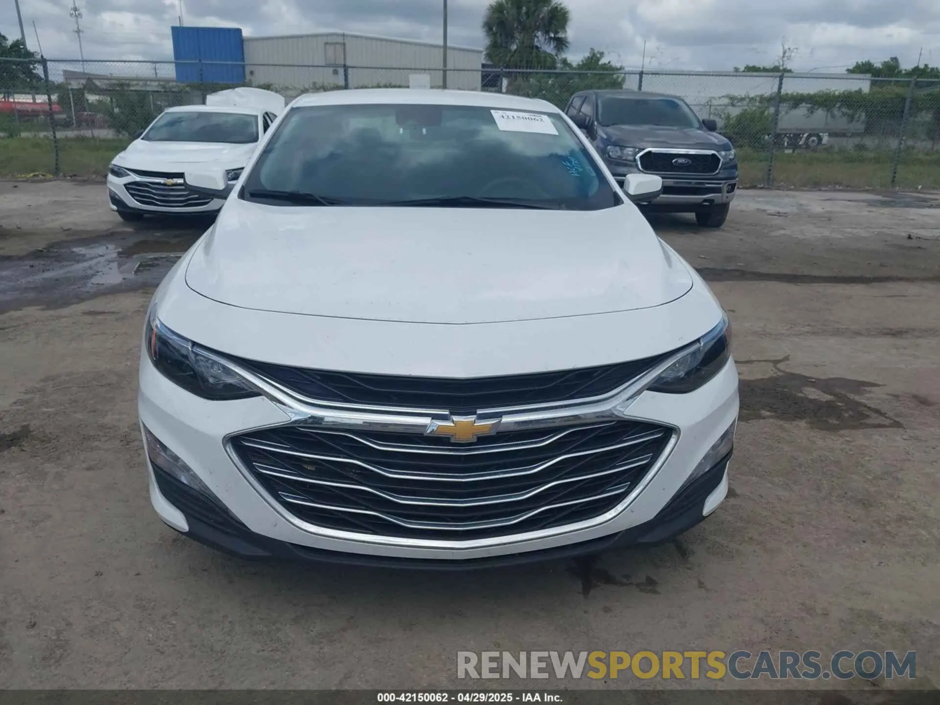 12 Photograph of a damaged car 1G1ZD5ST0RF151388 CHEVROLET MALIBU 2024
